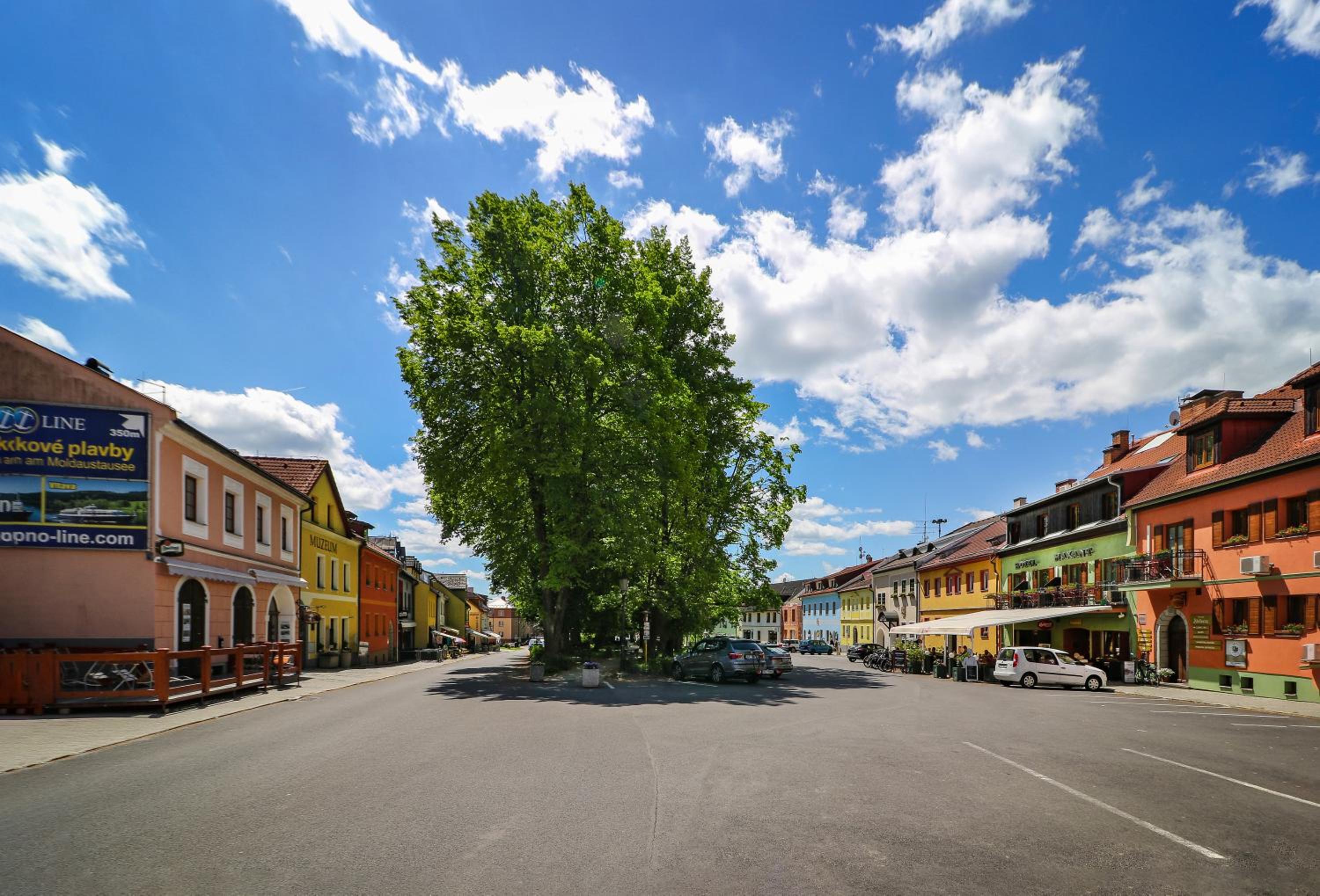 DOMEČEK ve Frymburku