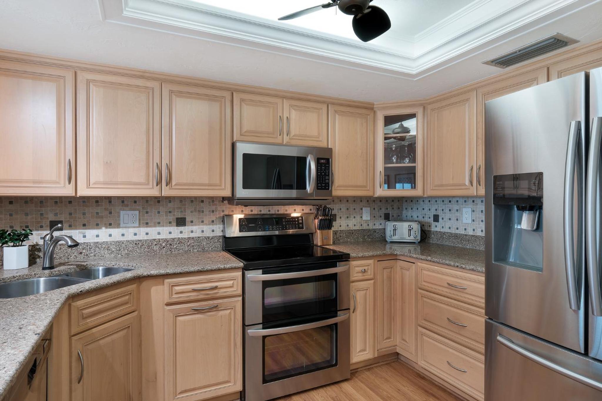 Sunrise beach views with top complex amenities and pool access!