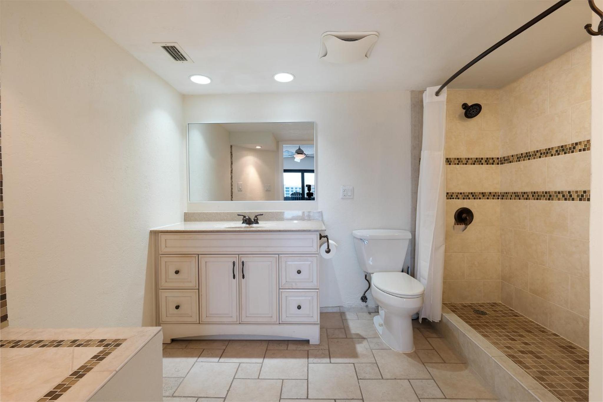 Sunrise beach views with top complex amenities and pool access!