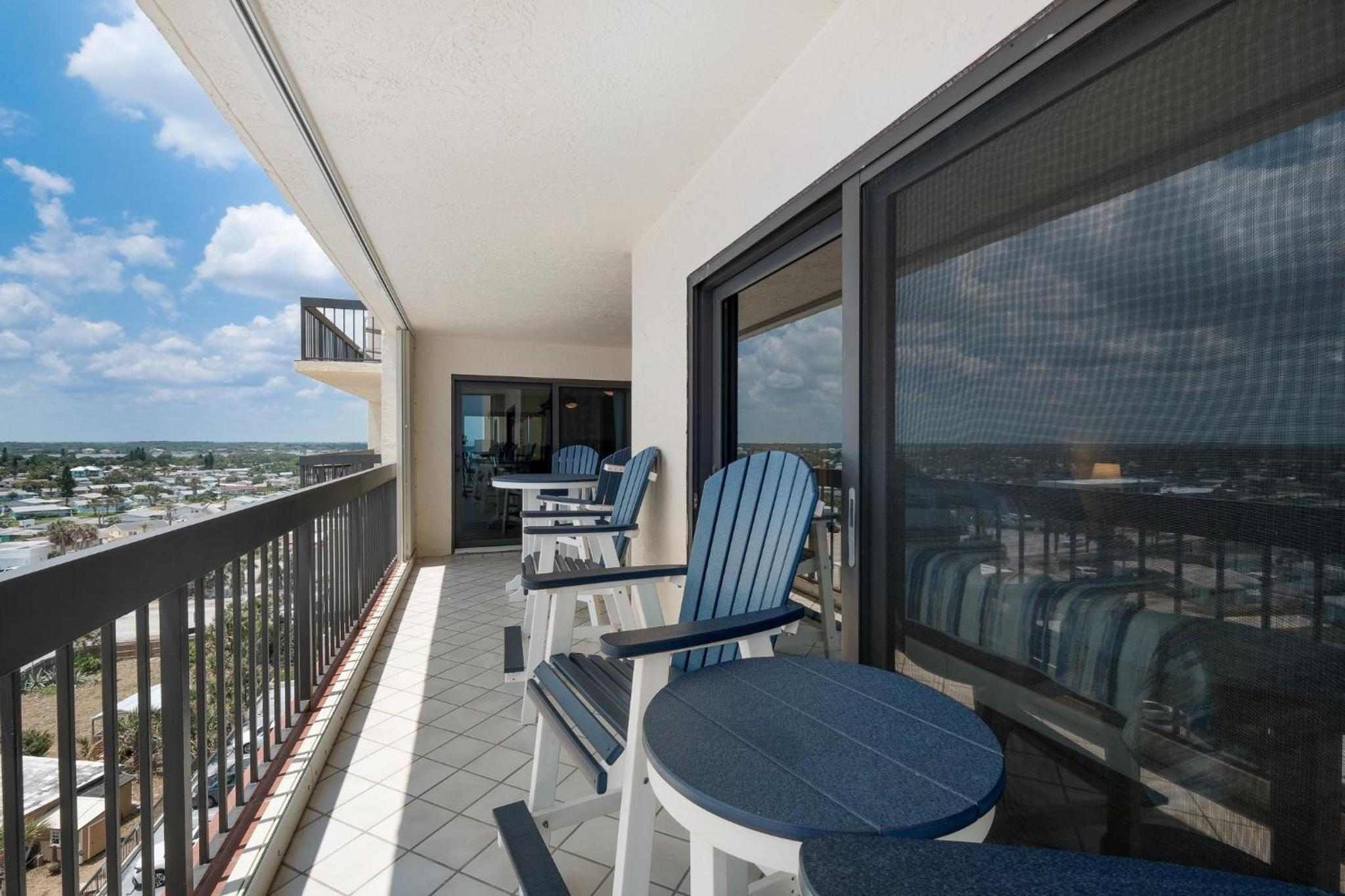 Sunrise beach views with top complex amenities and pool access!