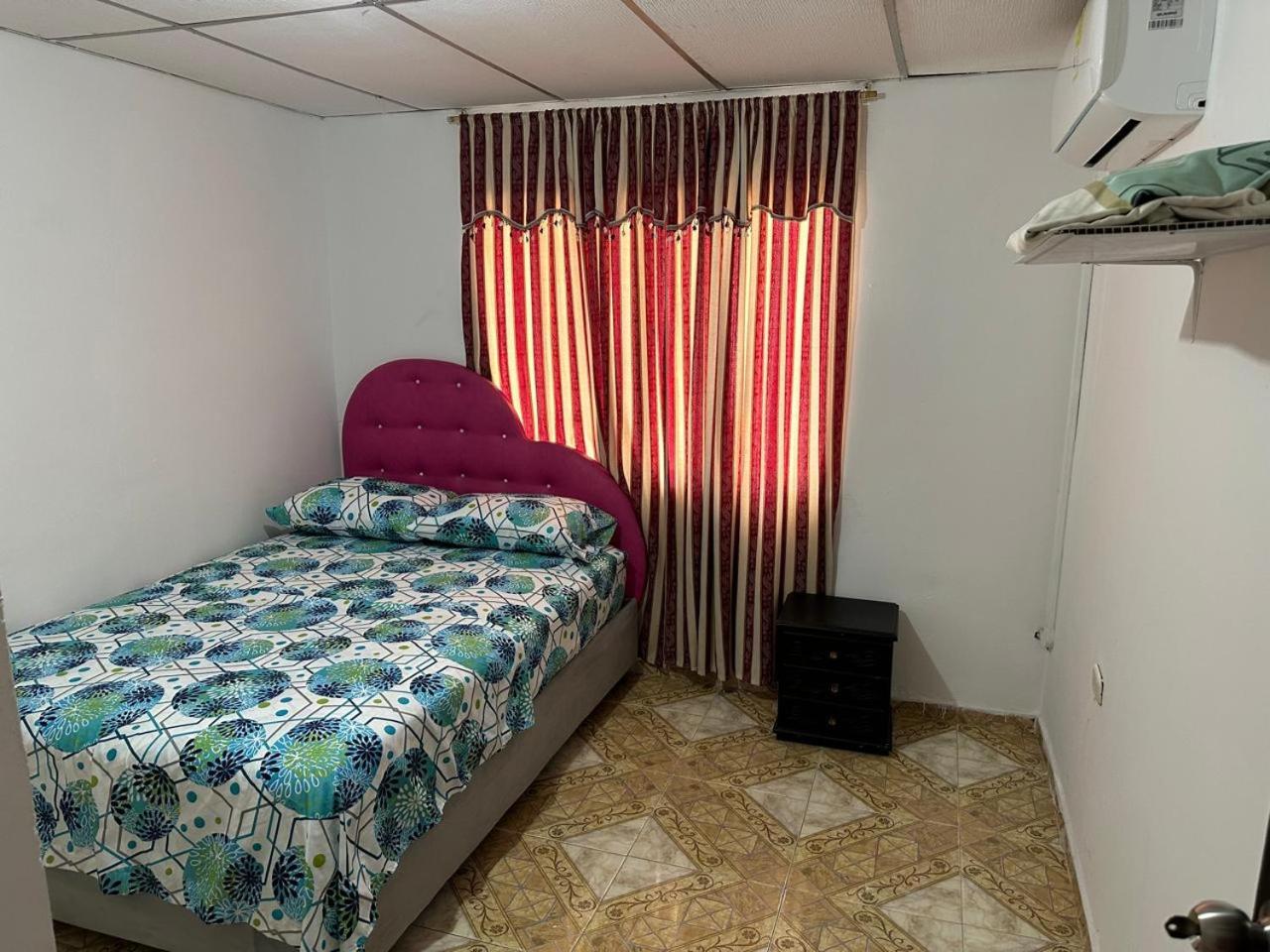 Casa Sicarare Tours Upar