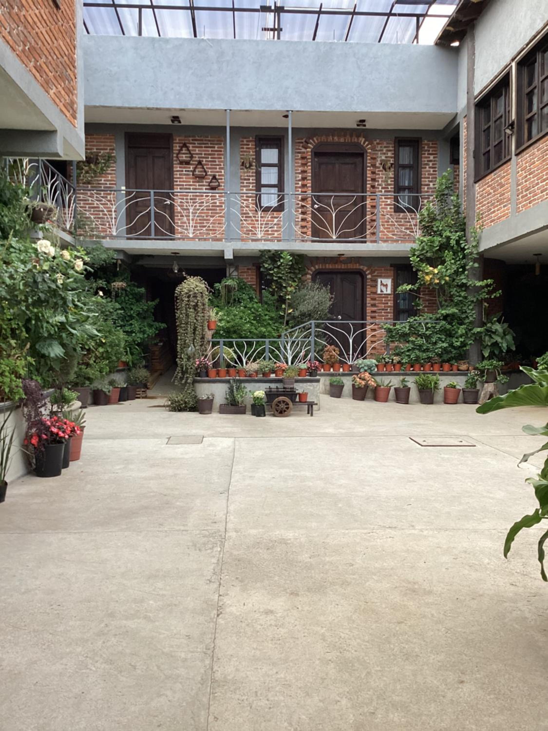 Hotel las carretas , spa y temazcal - Image 1