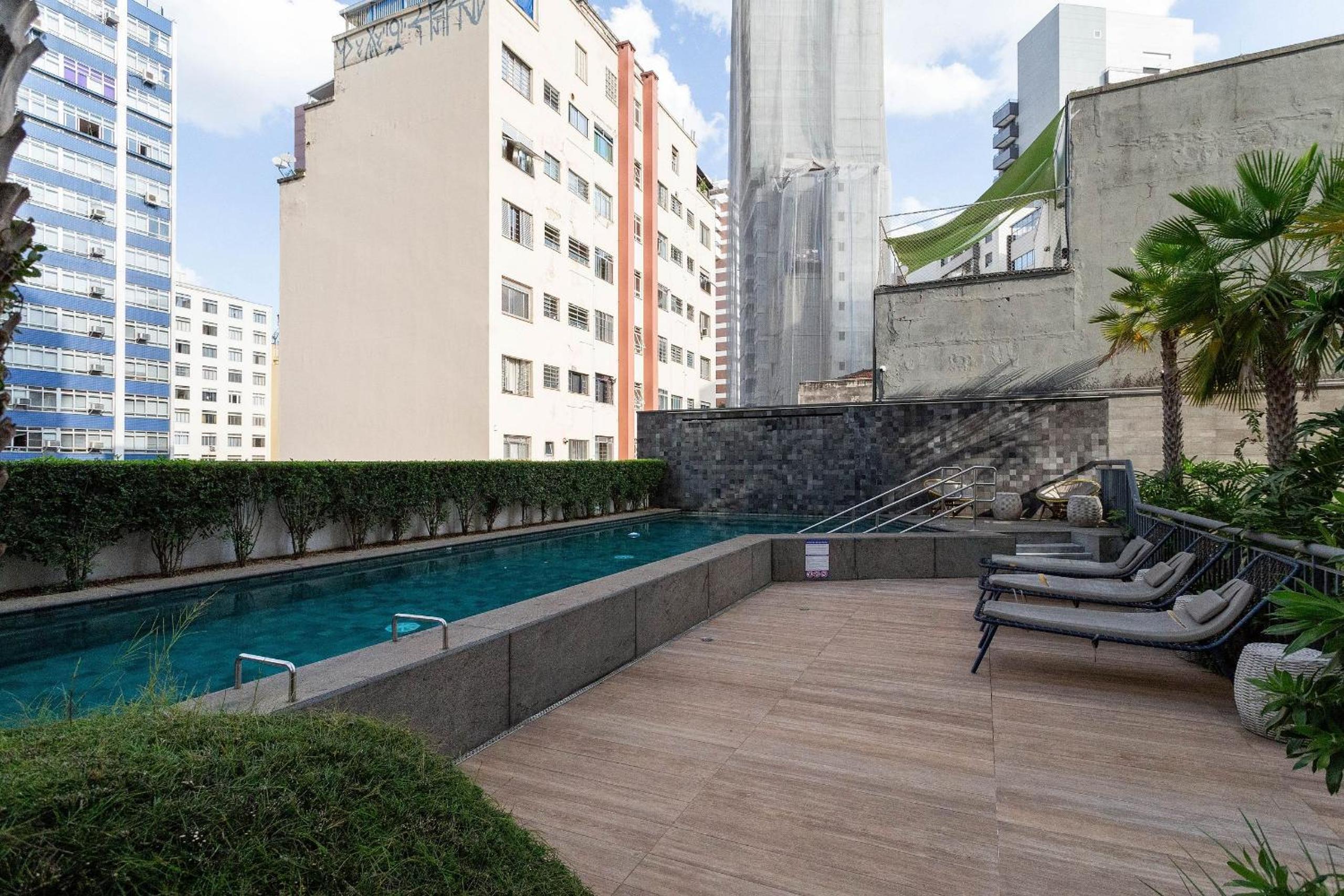 Setin Downtown Genebra Condominium - Studios per season