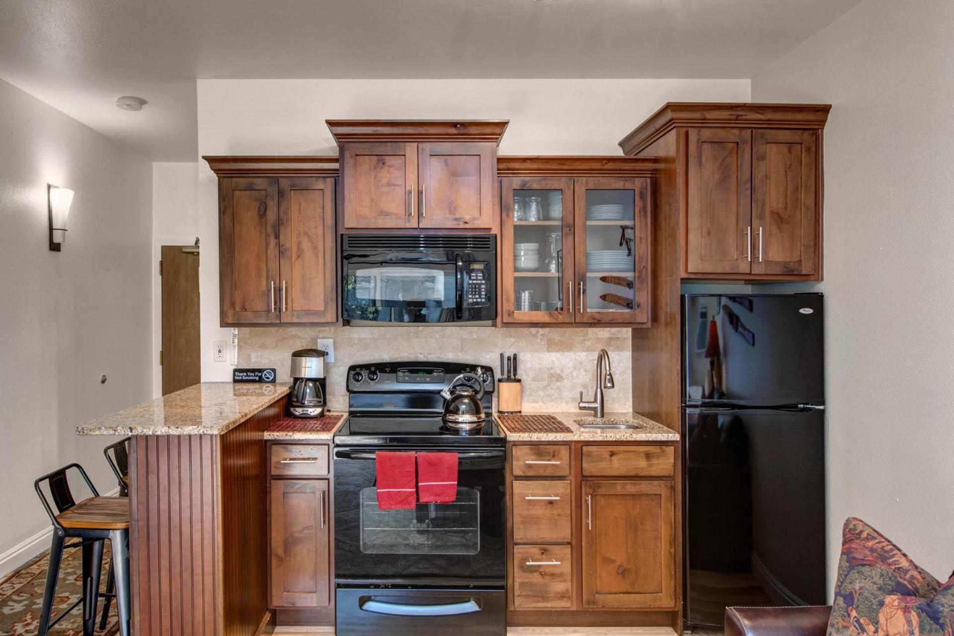 Prospector Lodge 804 by Moose Management view 2