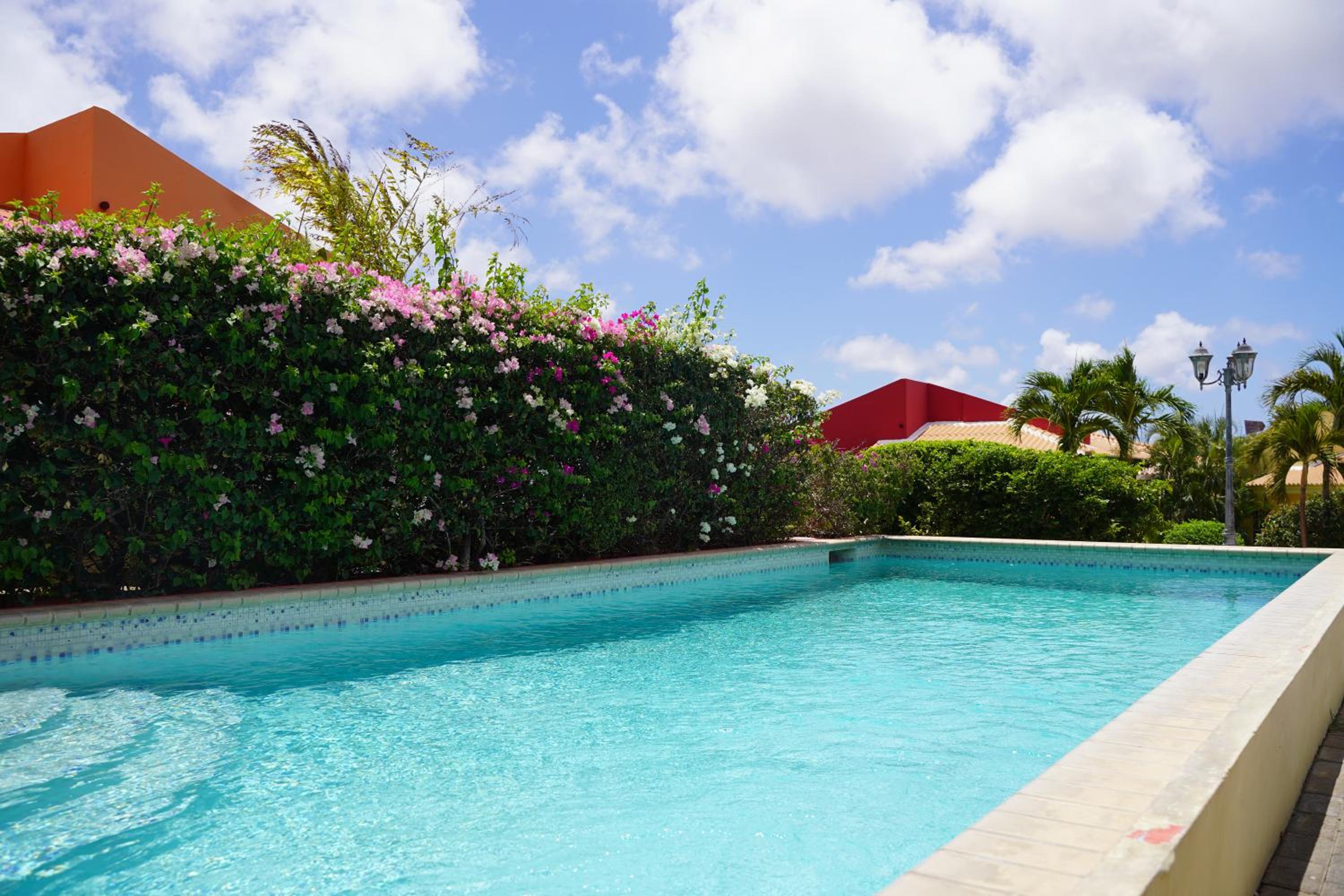 PURU AT JANTHIEL 9B - with pool, outdoor lounge and close to the beach