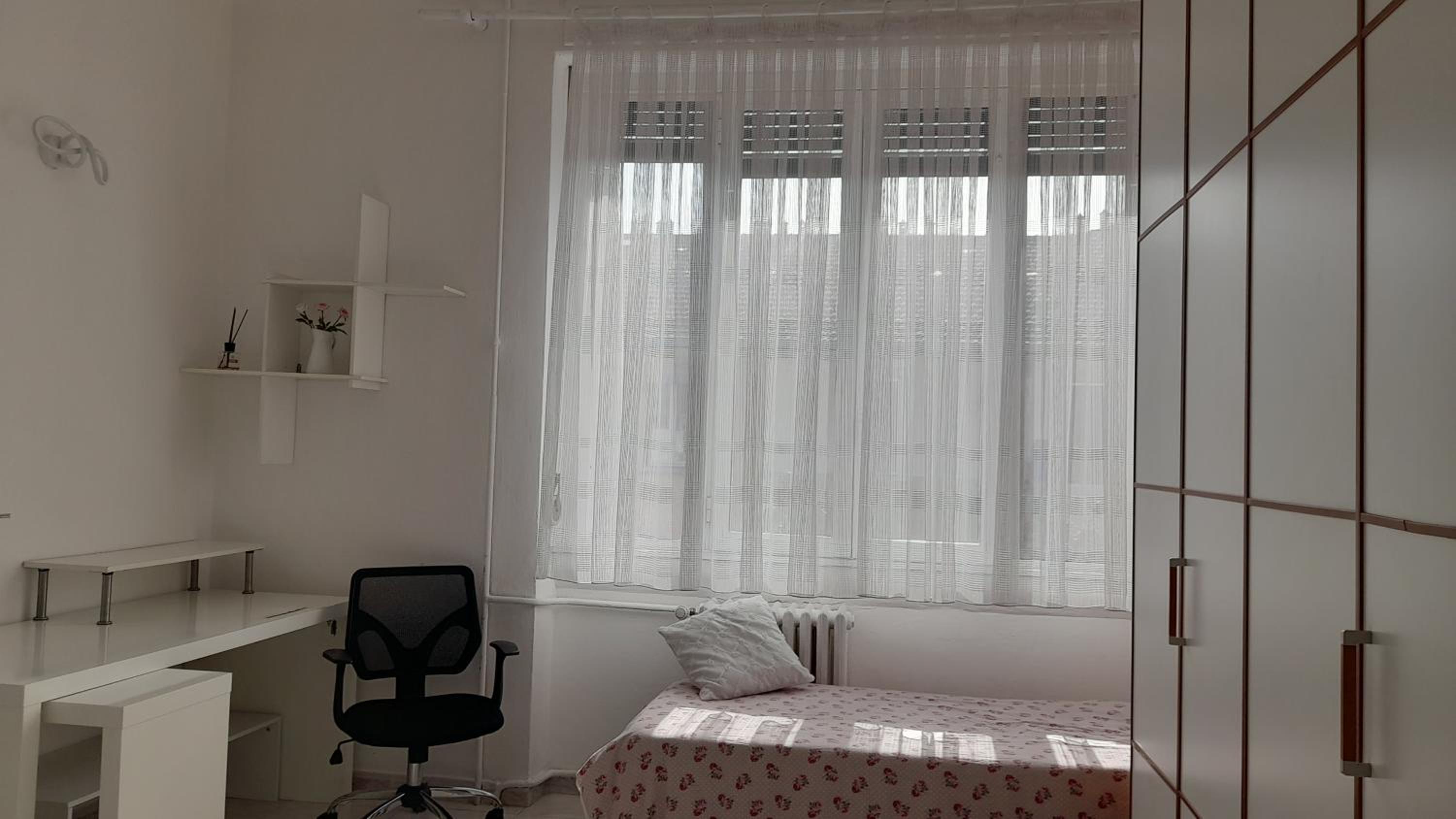 Apartment duomo bocconi navigli