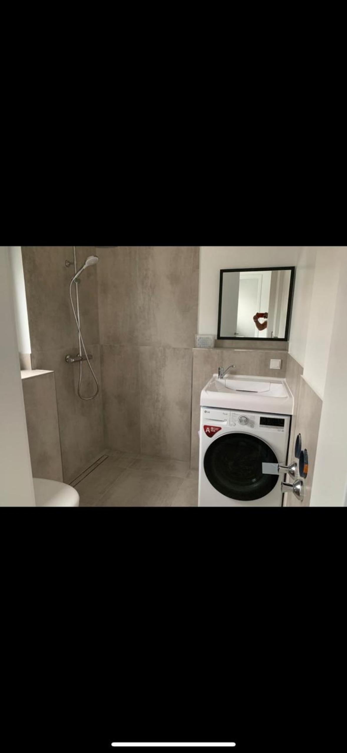 Elvano Apartments