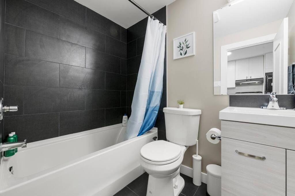 Modern & Unique Studio Unit