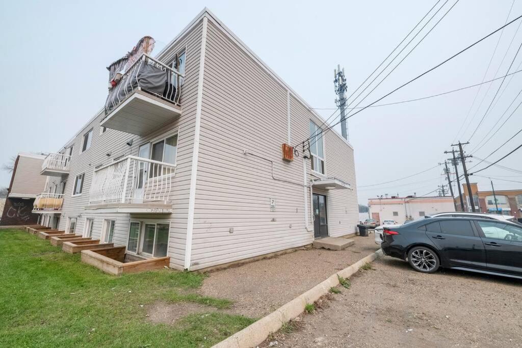 Modern & Unique Studio Unit