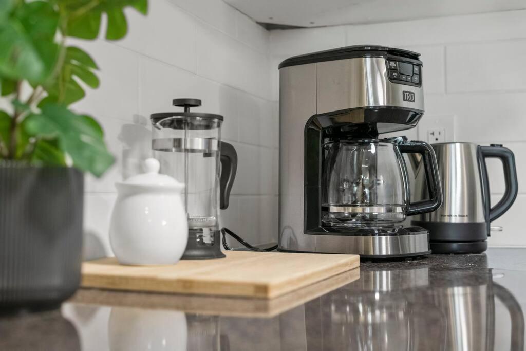 Modern & Unique Studio Unit
