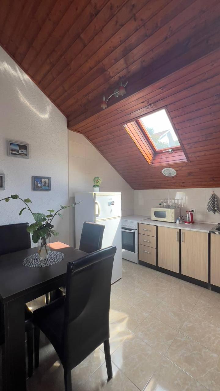 Apartments Arina