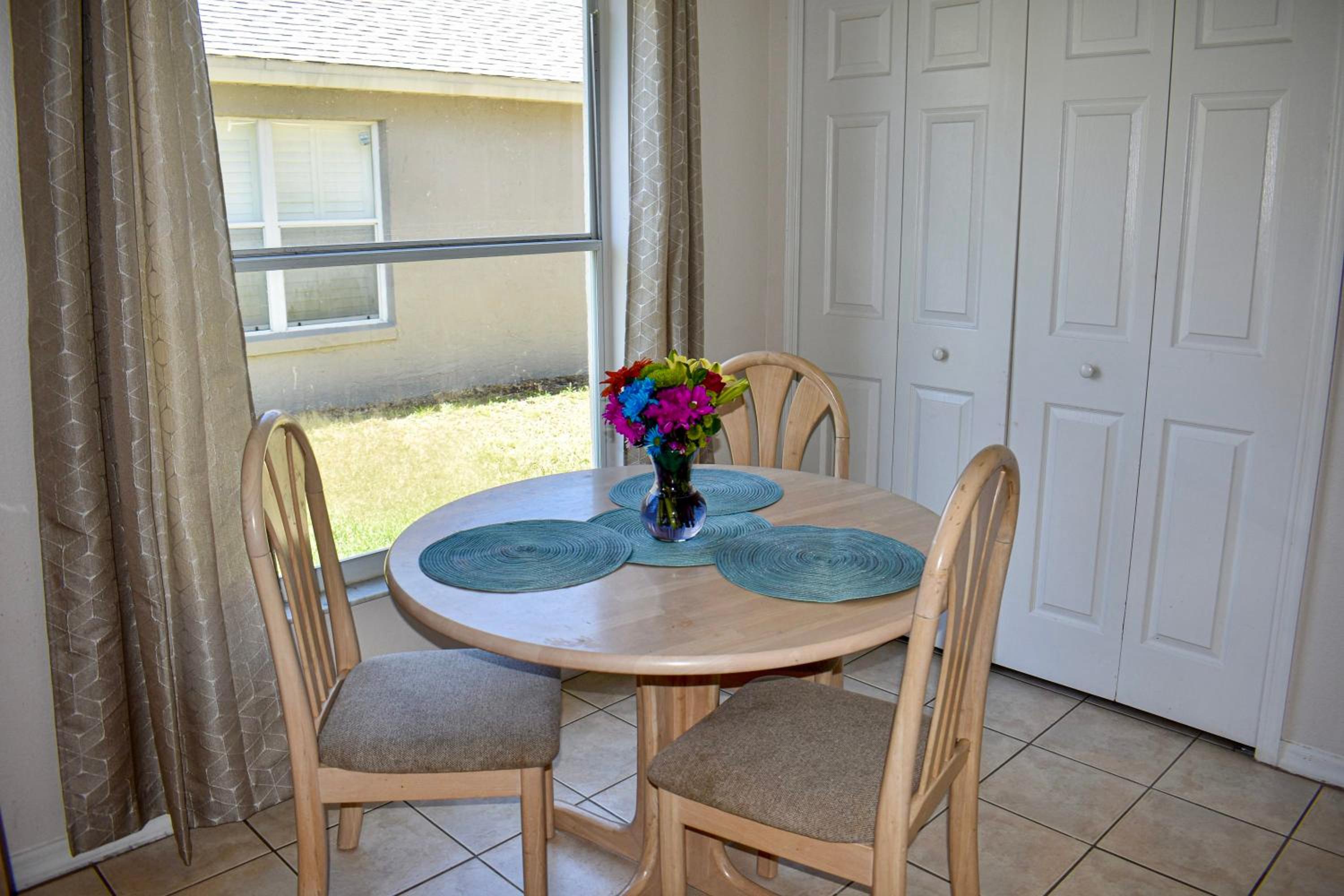 Perfect Villa Based 5 Miles from Disney