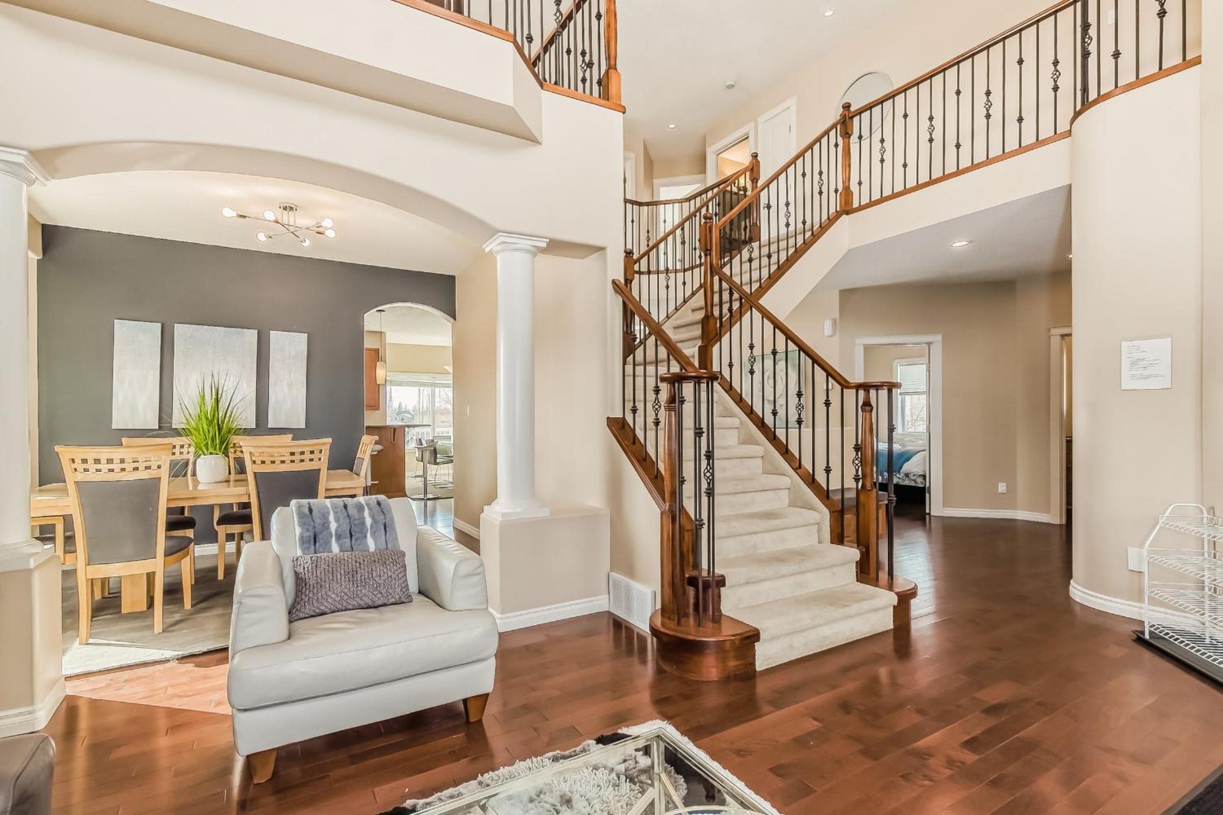 Lewis Estates Golf Course Executive Home By Henday, Whitemud, Step To Shops!