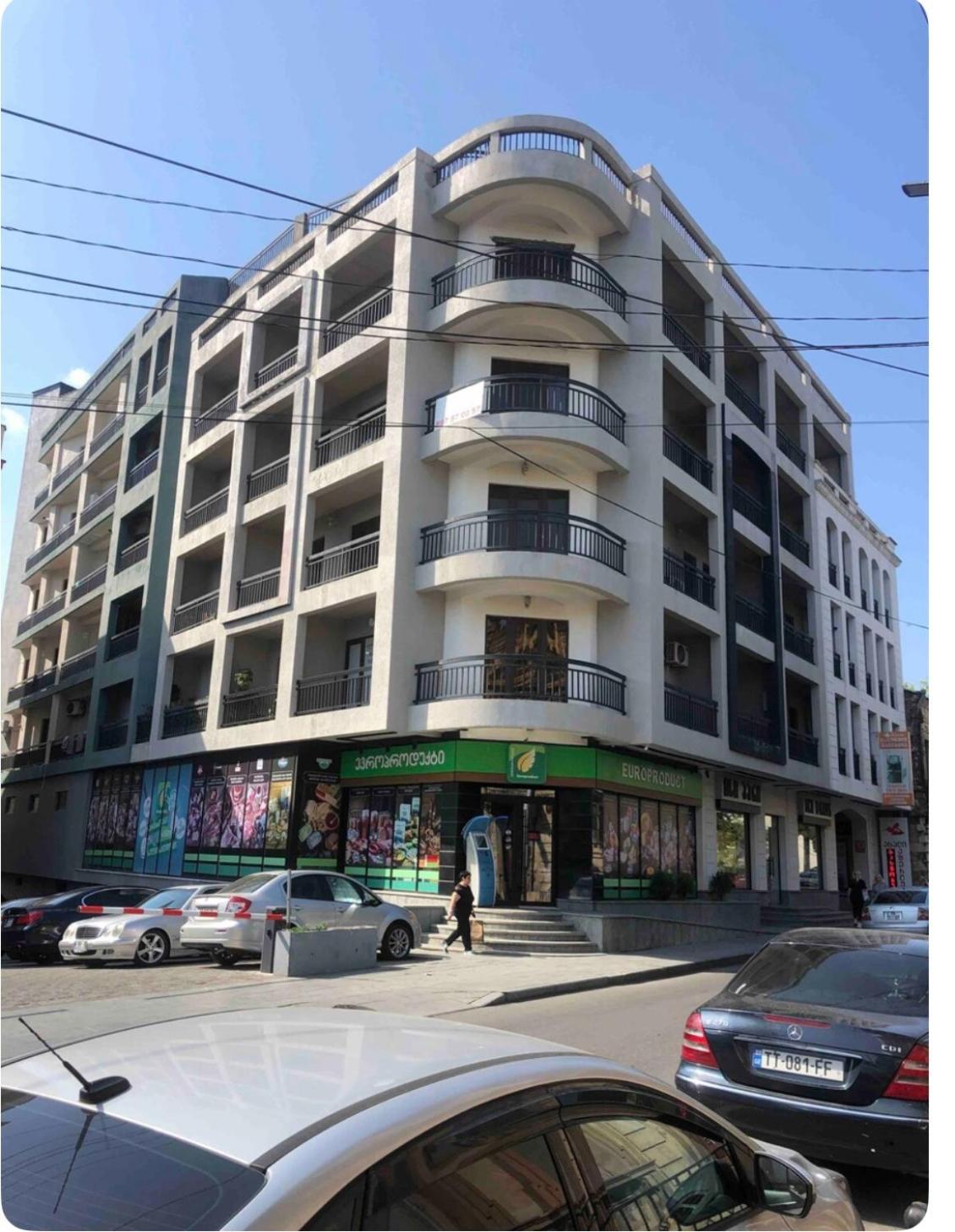 central square view 2