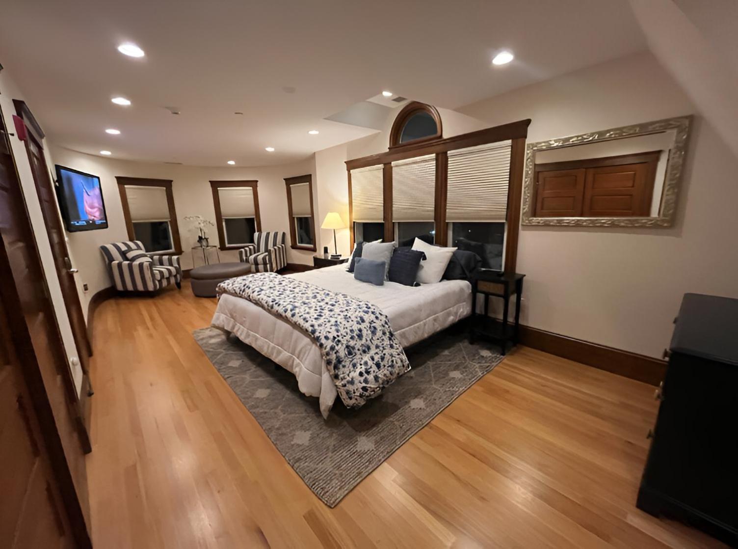 Forever Green Manor - 6 bedroom - Stunning Ocean Views view 5