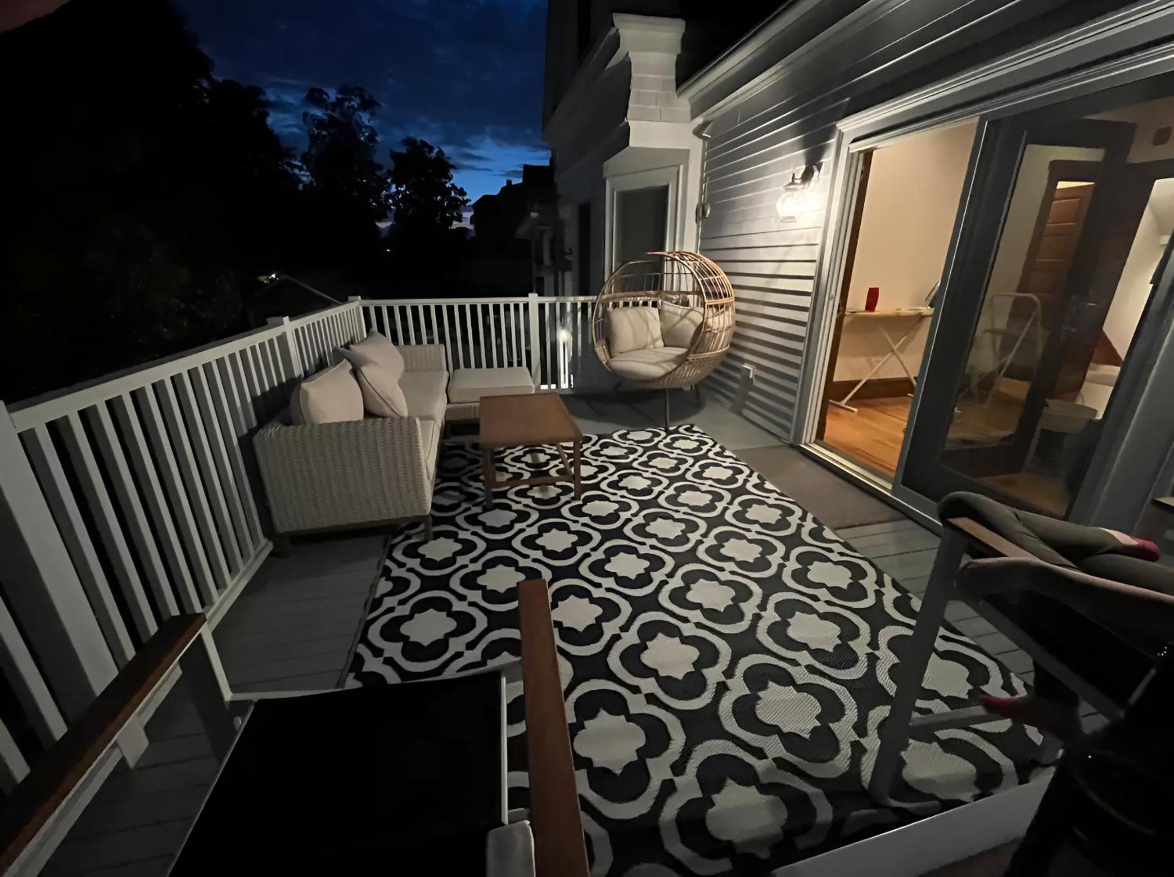 Forever Green Manor - 6 bedroom - Stunning Ocean Views view 4