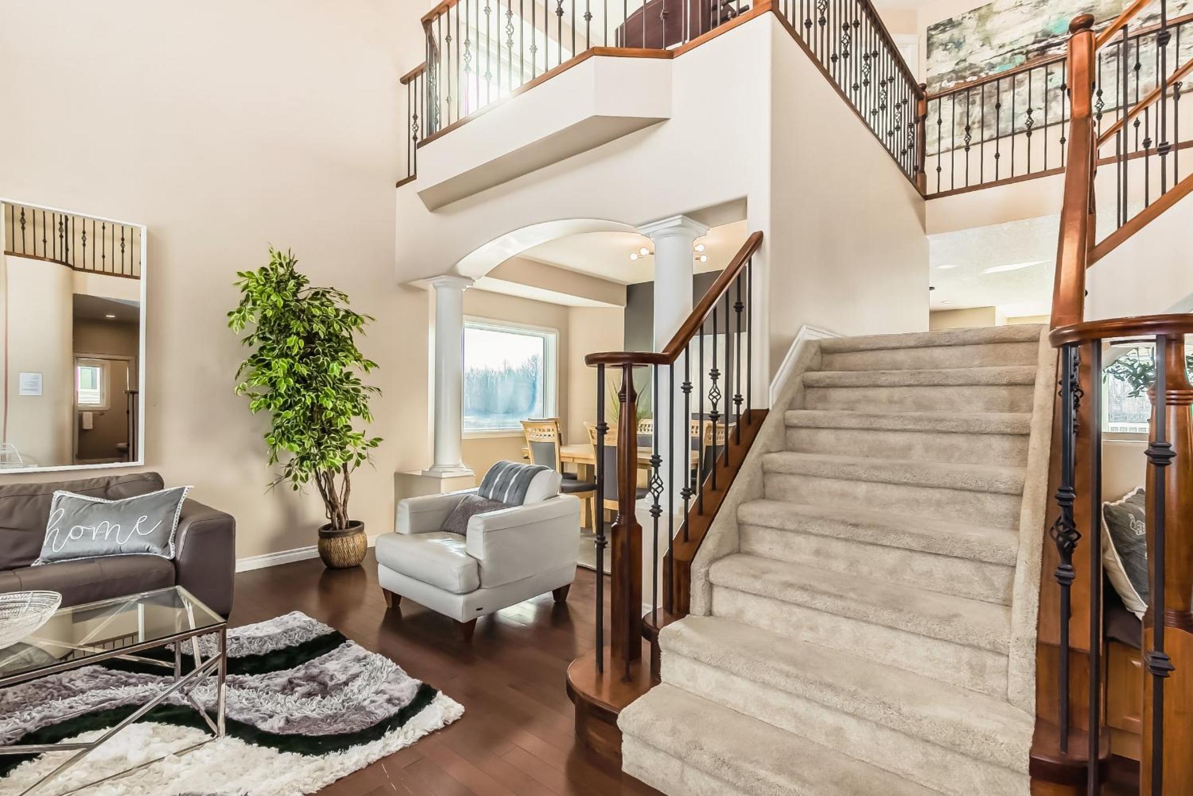 Lewis Estates Golf Course Executive Home By Henday, Whitemud, Step To Shops!