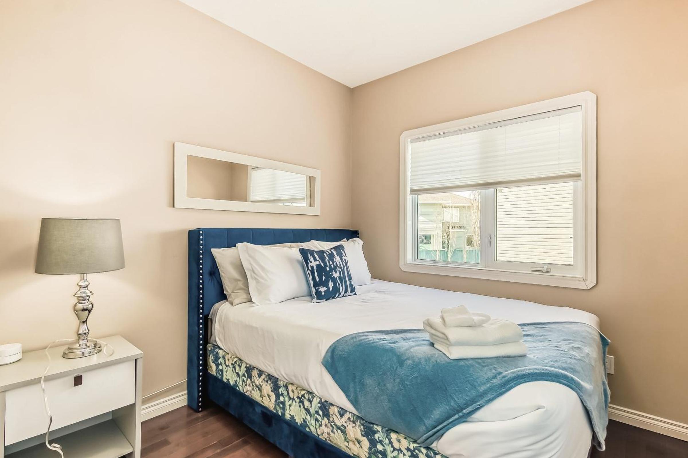 Lewis Estates Golf Course Executive Home By Henday, Whitemud, Step To Shops!