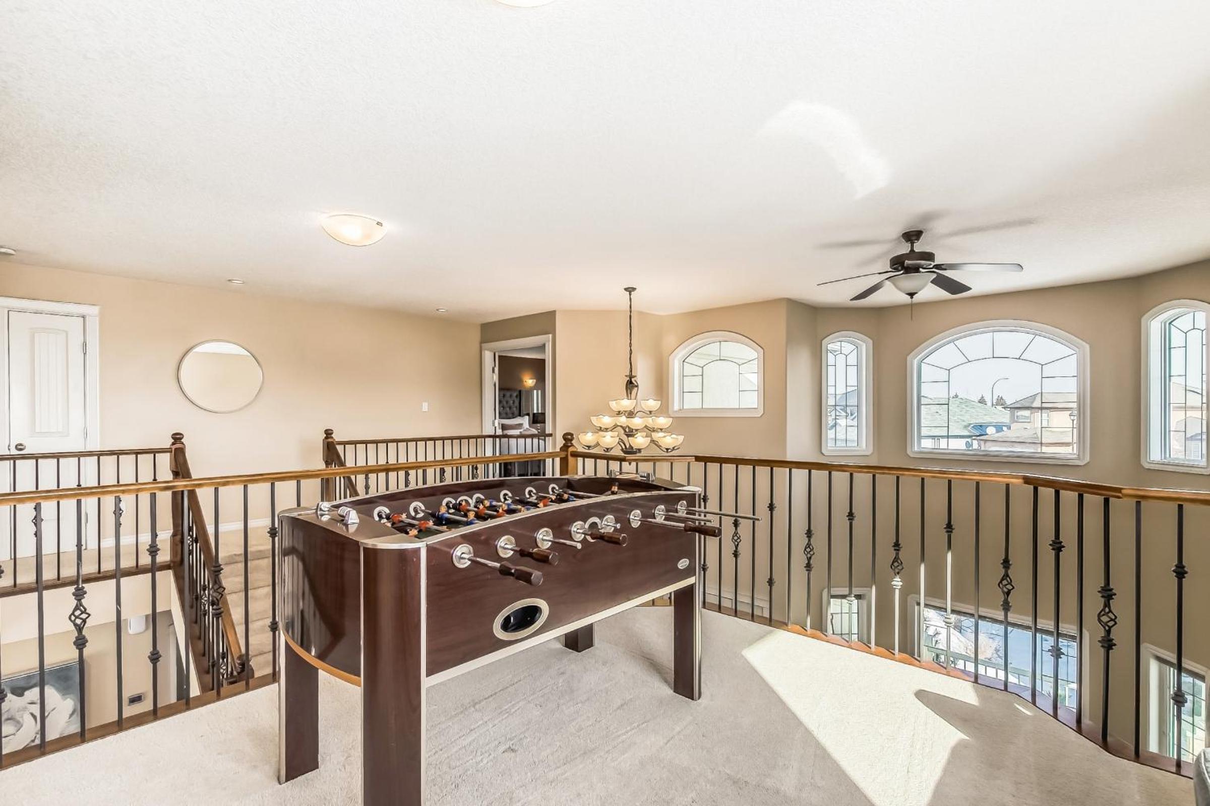 Lewis Estates Golf Course Executive Home By Henday, Whitemud, Step To Shops!
