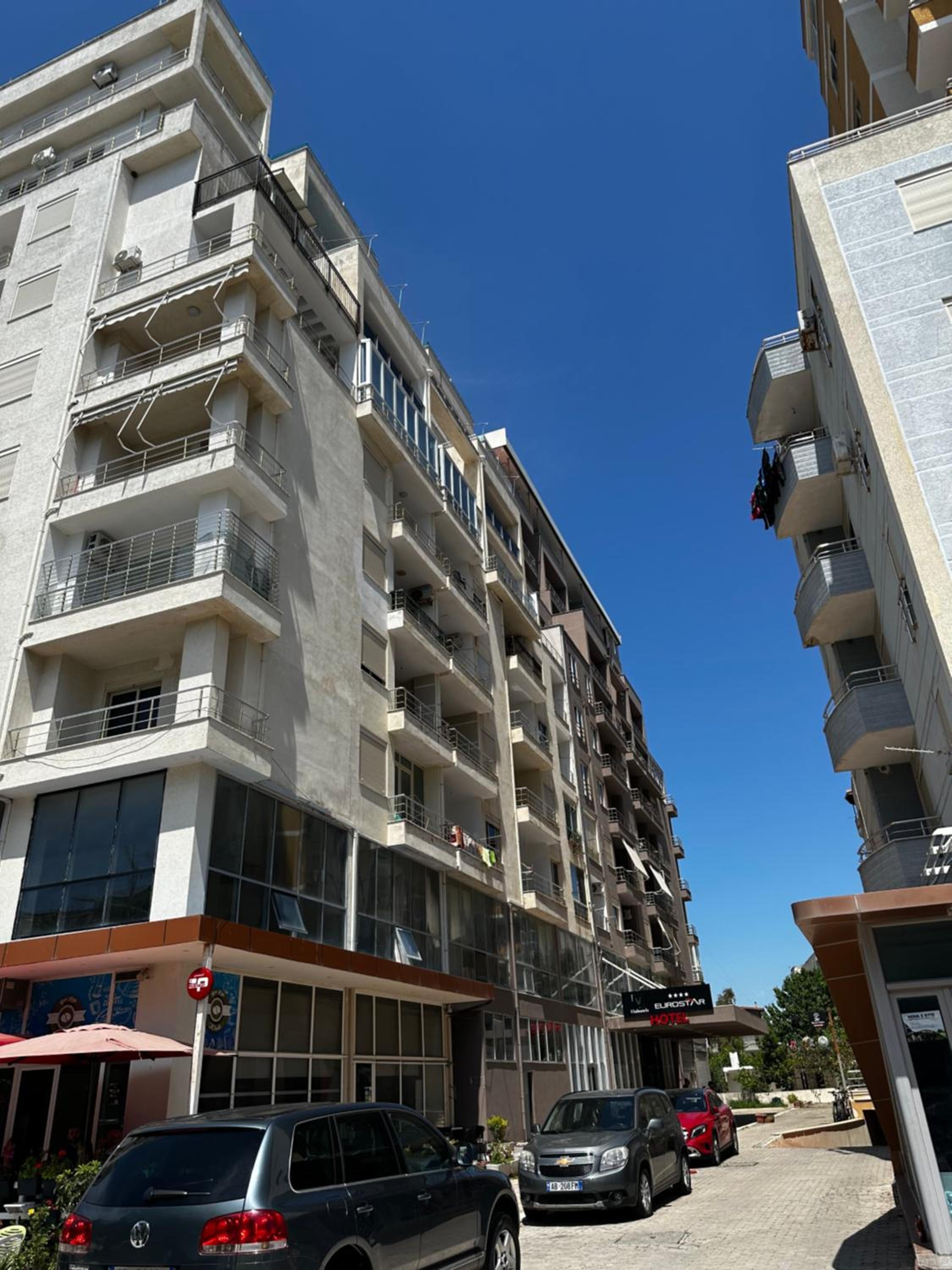 Iri Apartment