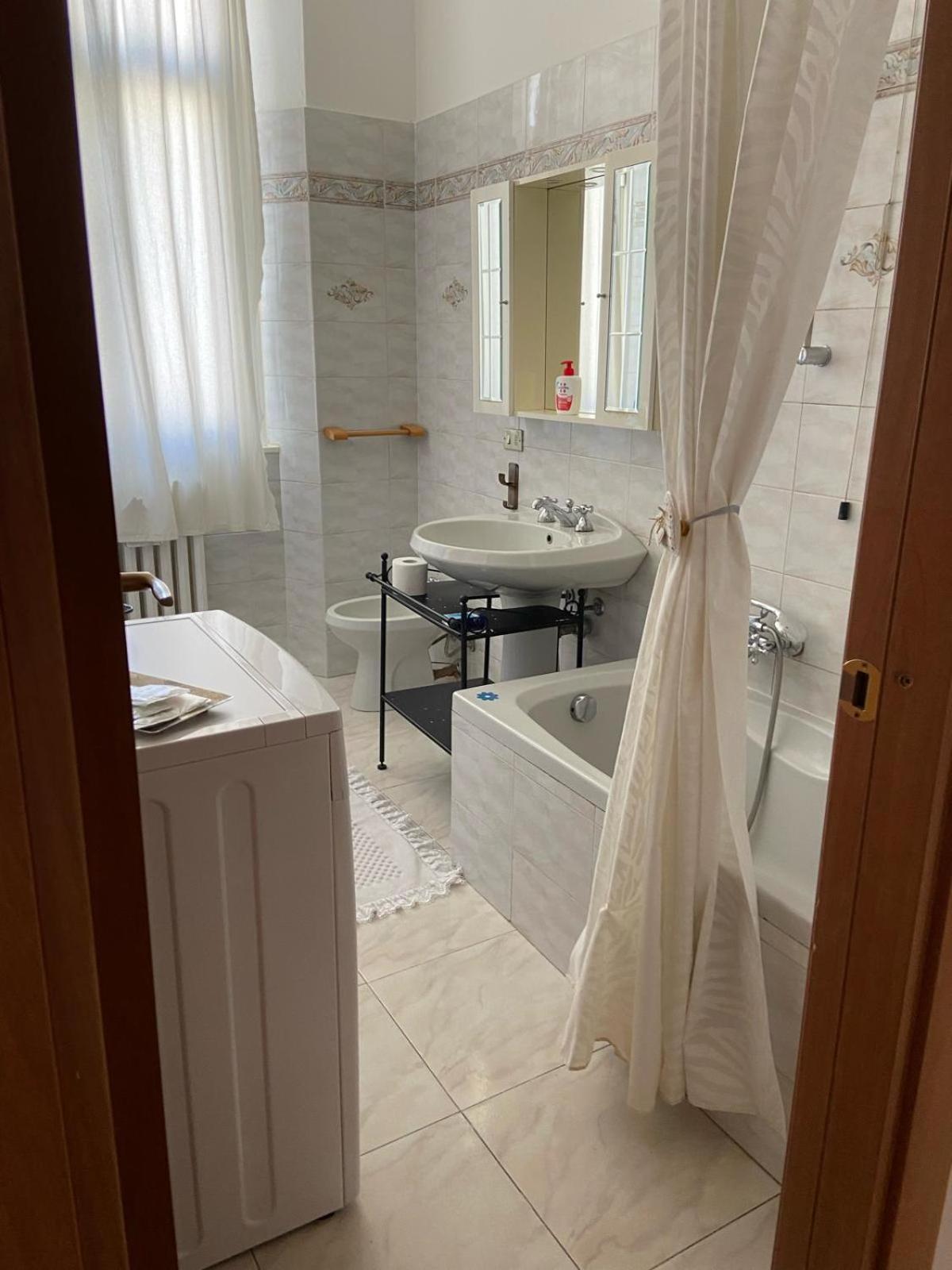 Apartment duomo bocconi navigli