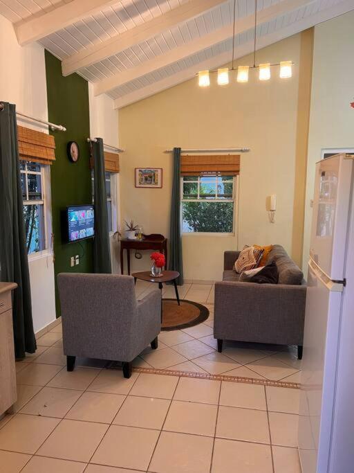 PURU AT JANTHIEL 8A - with pool, outdoor lounge and close to the beach