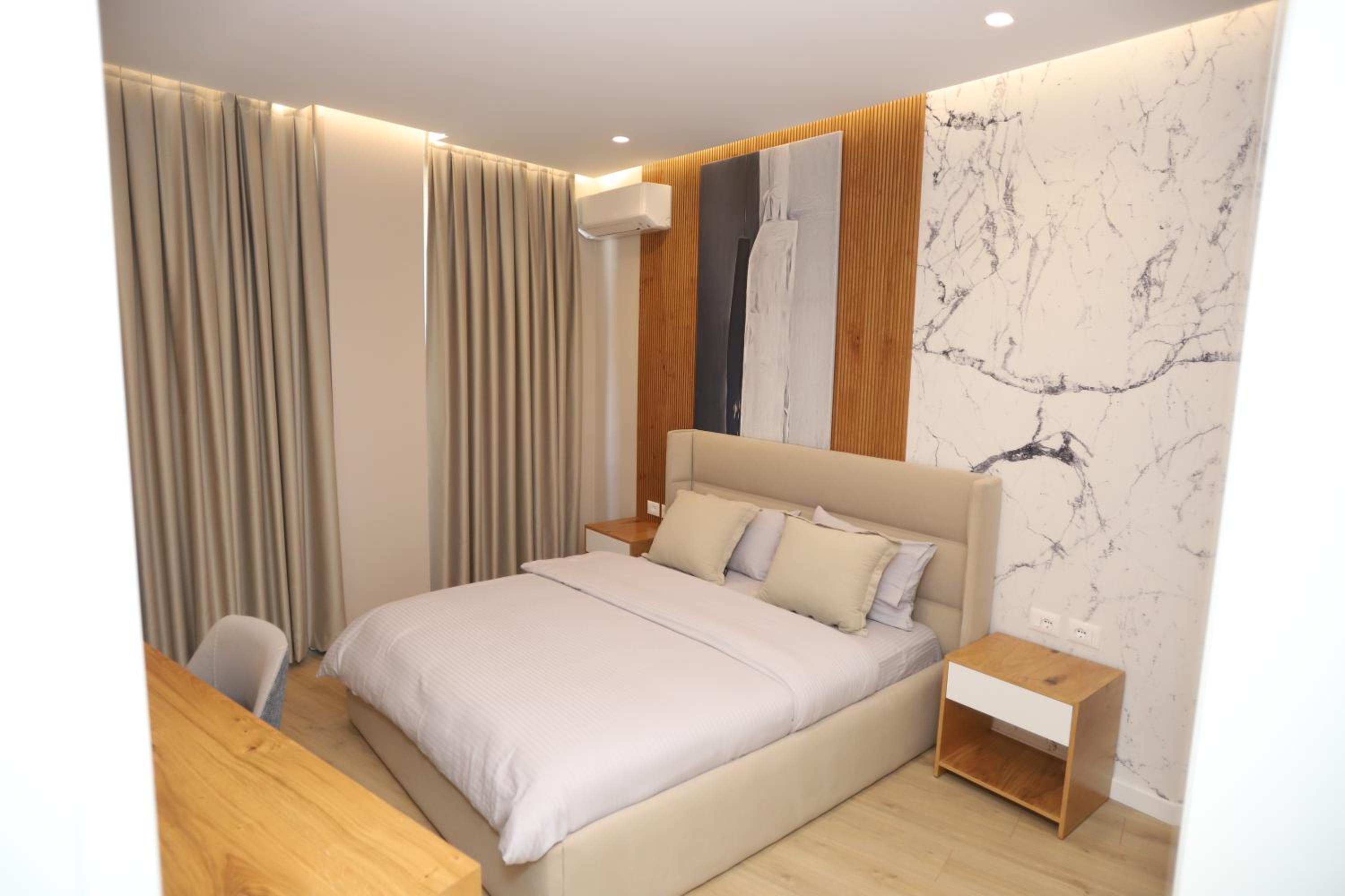 J&D Rooms Korce