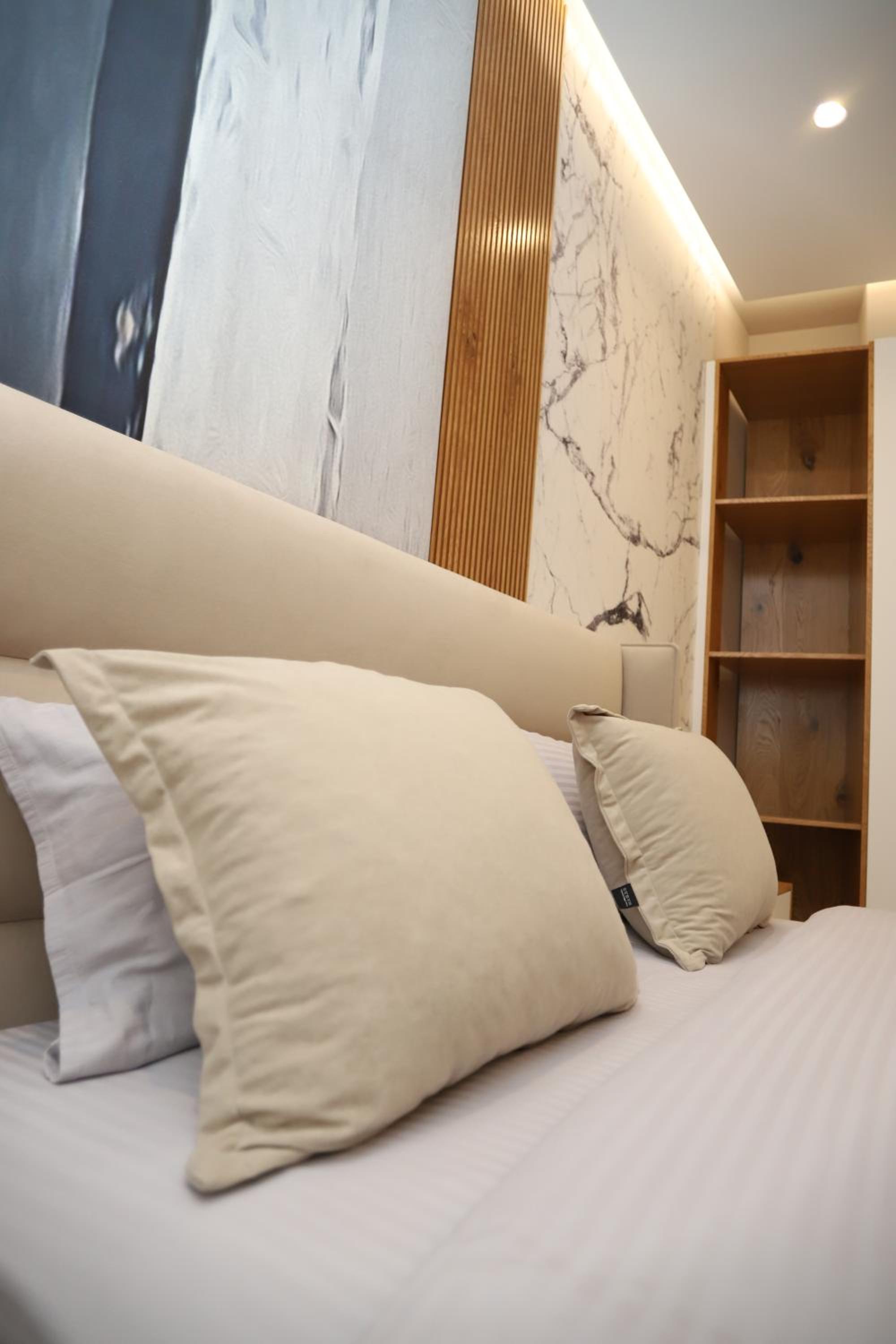J&D Rooms Korce
