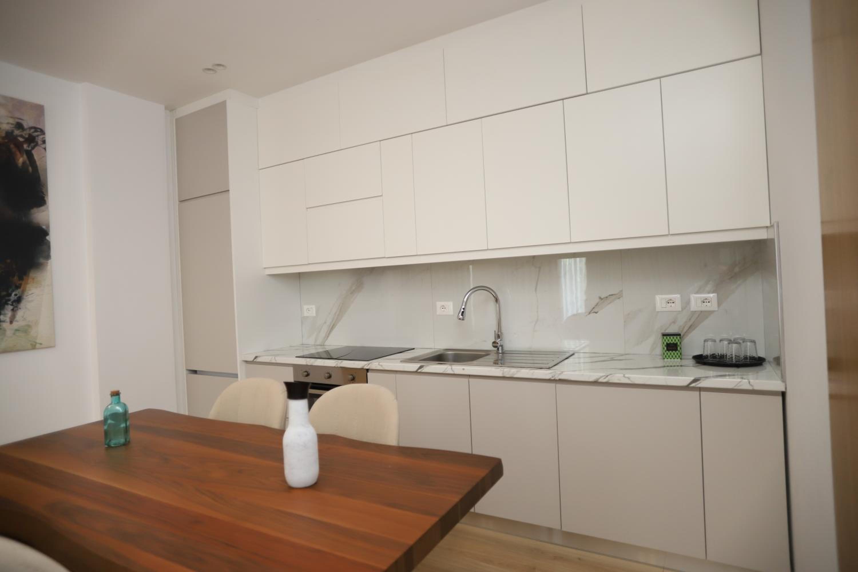 J&D Rooms Korce