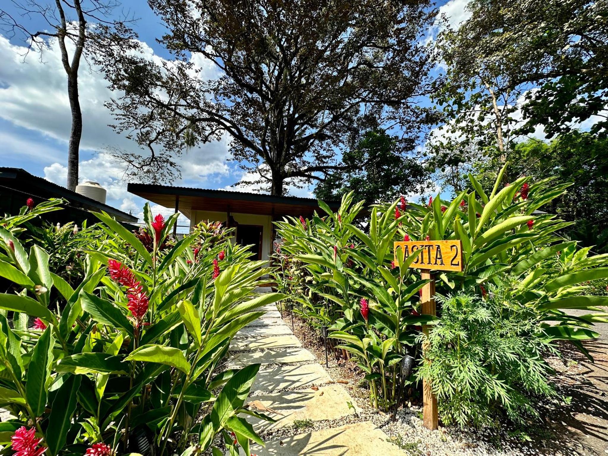 Almendros Eco-Villas