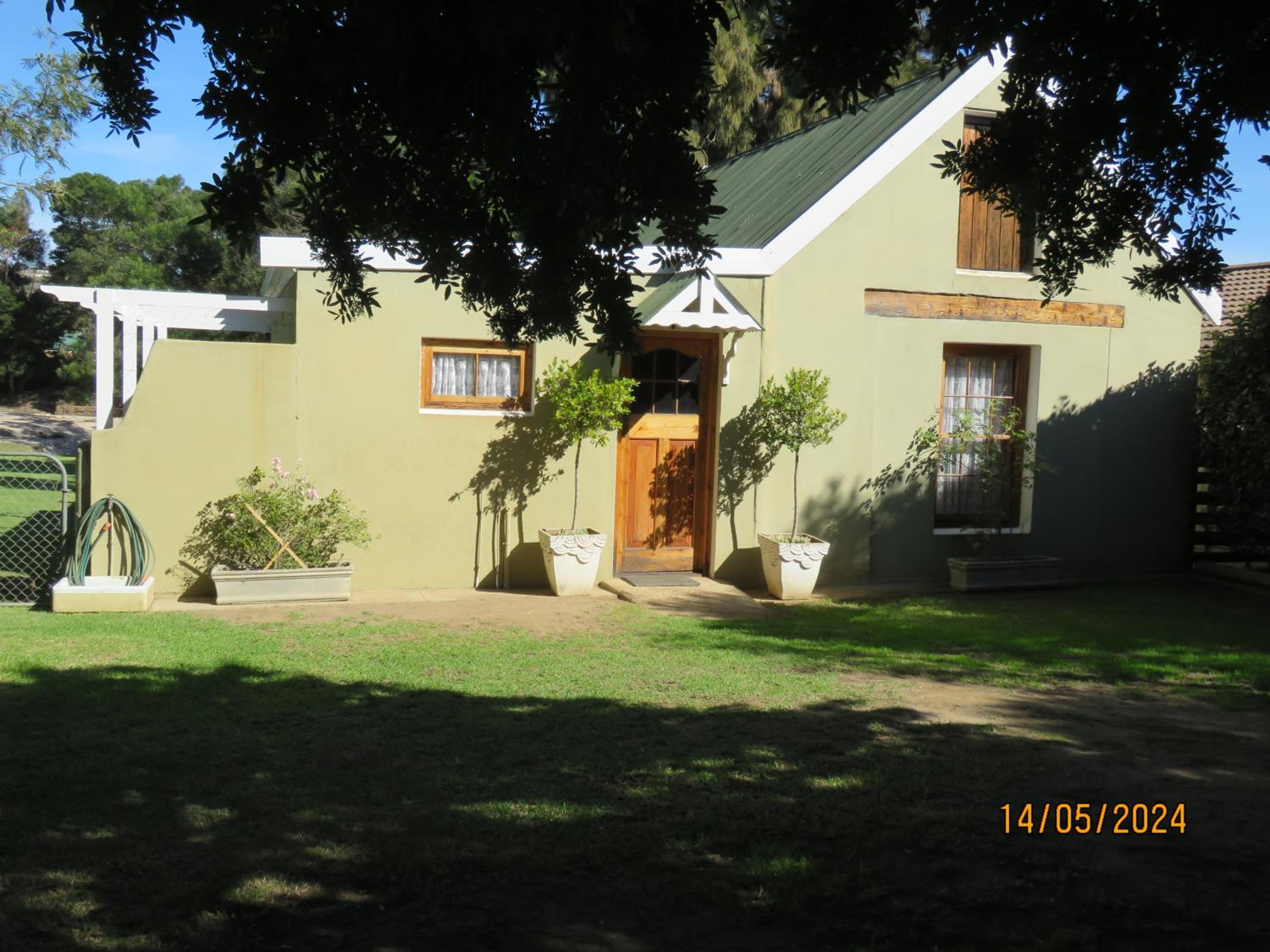 Town and Country view 5