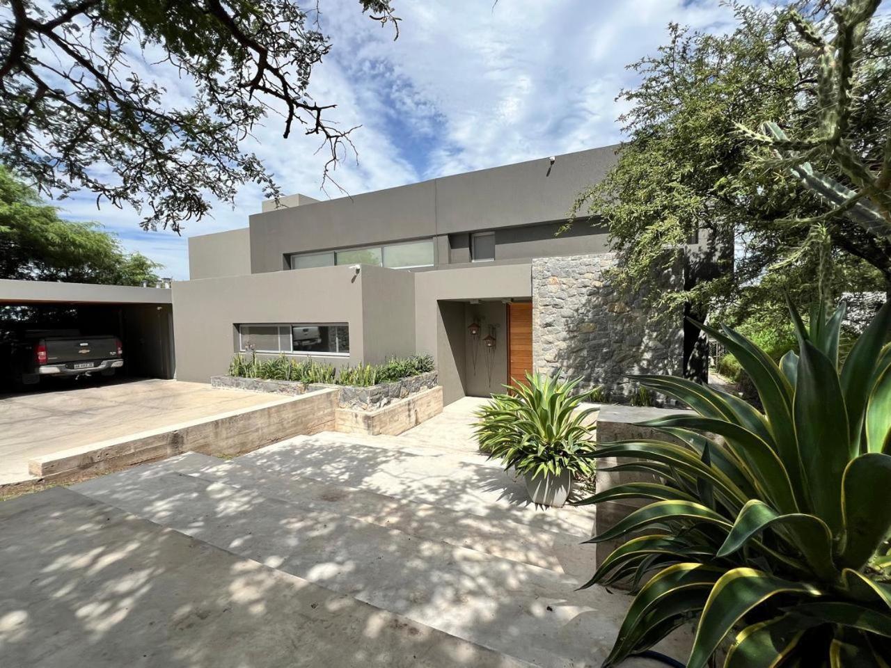 Casa en La Rufina con piscina