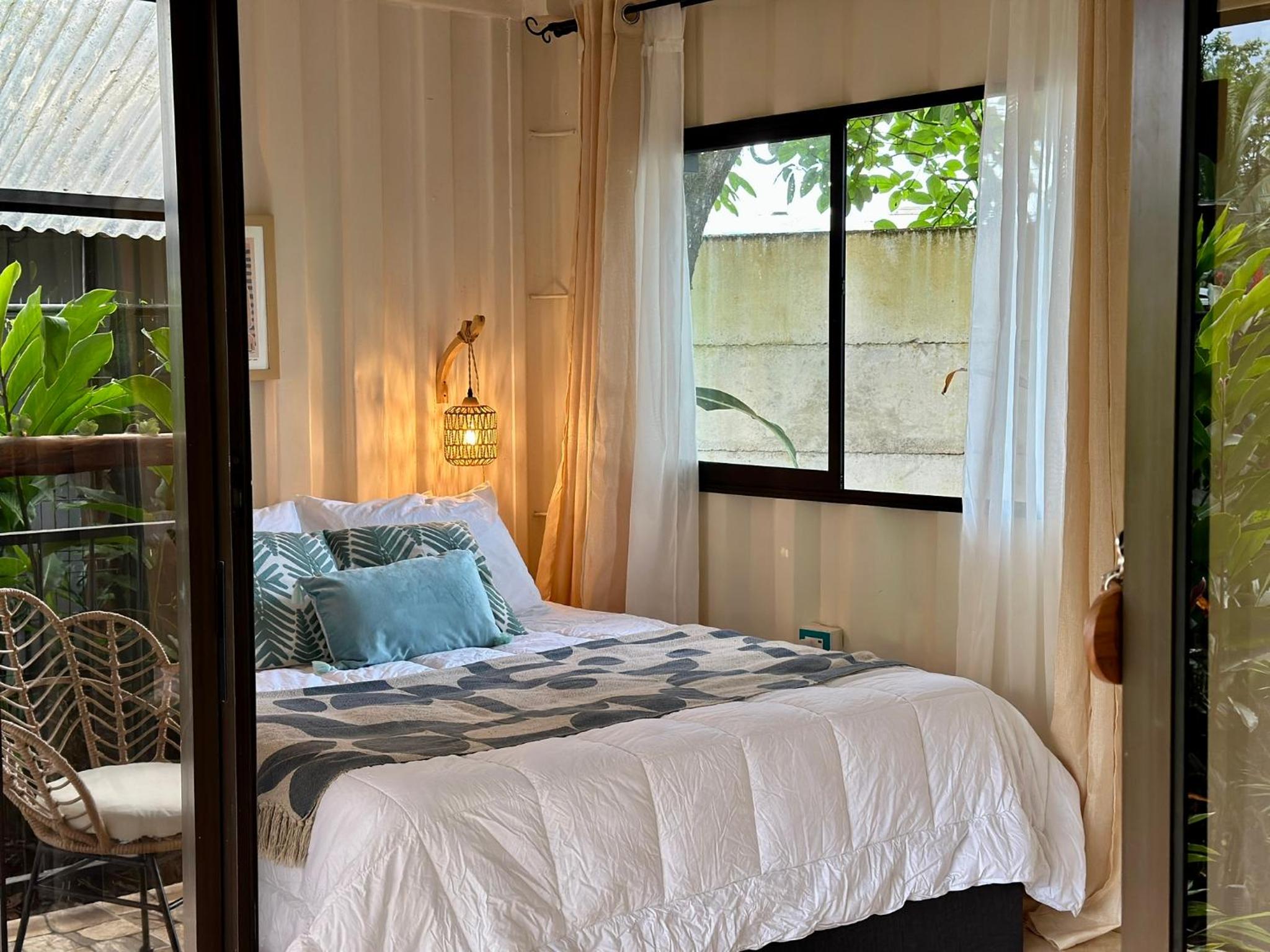 Almendros Eco-Villas