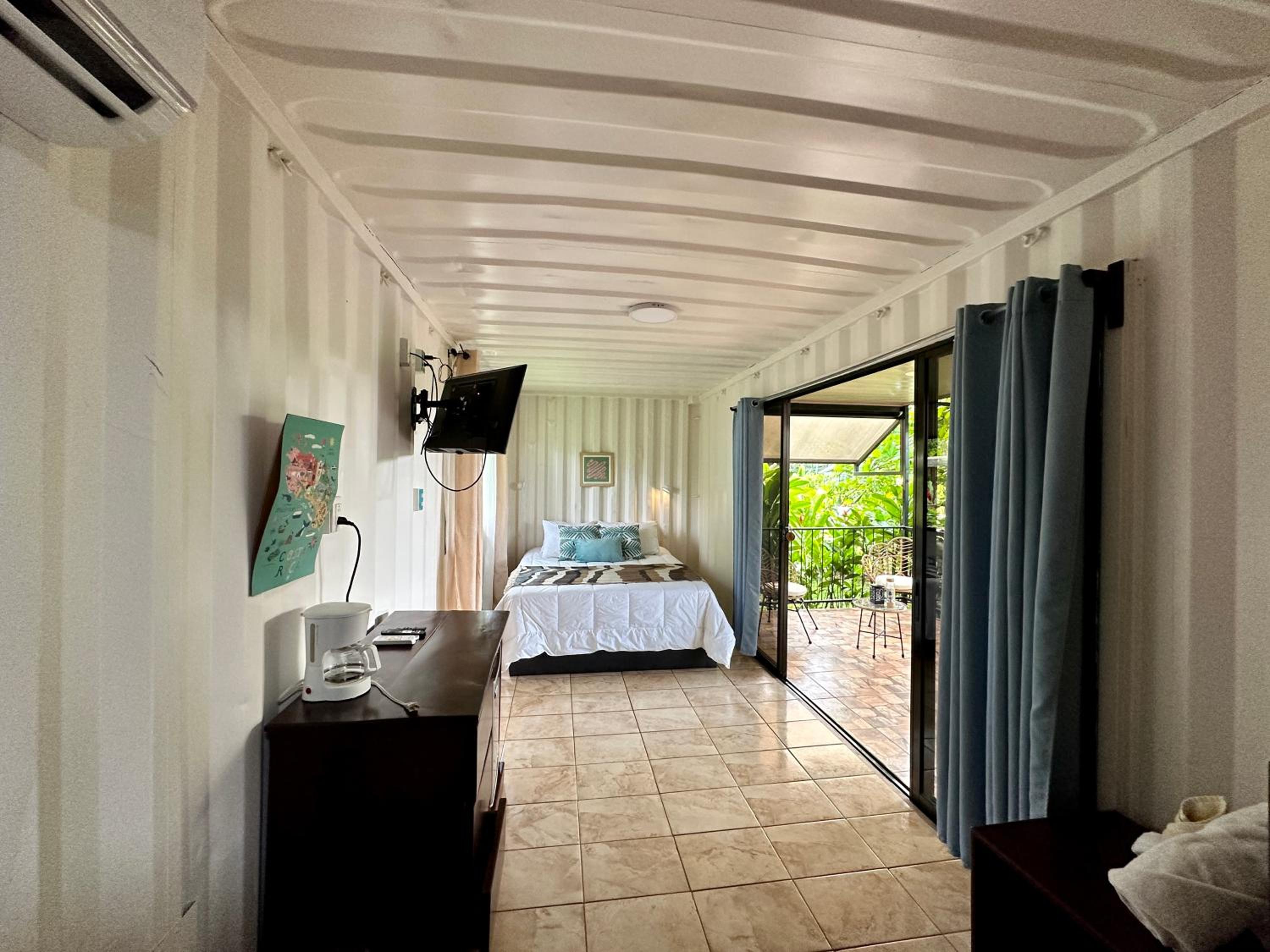 Almendros Eco-Villas