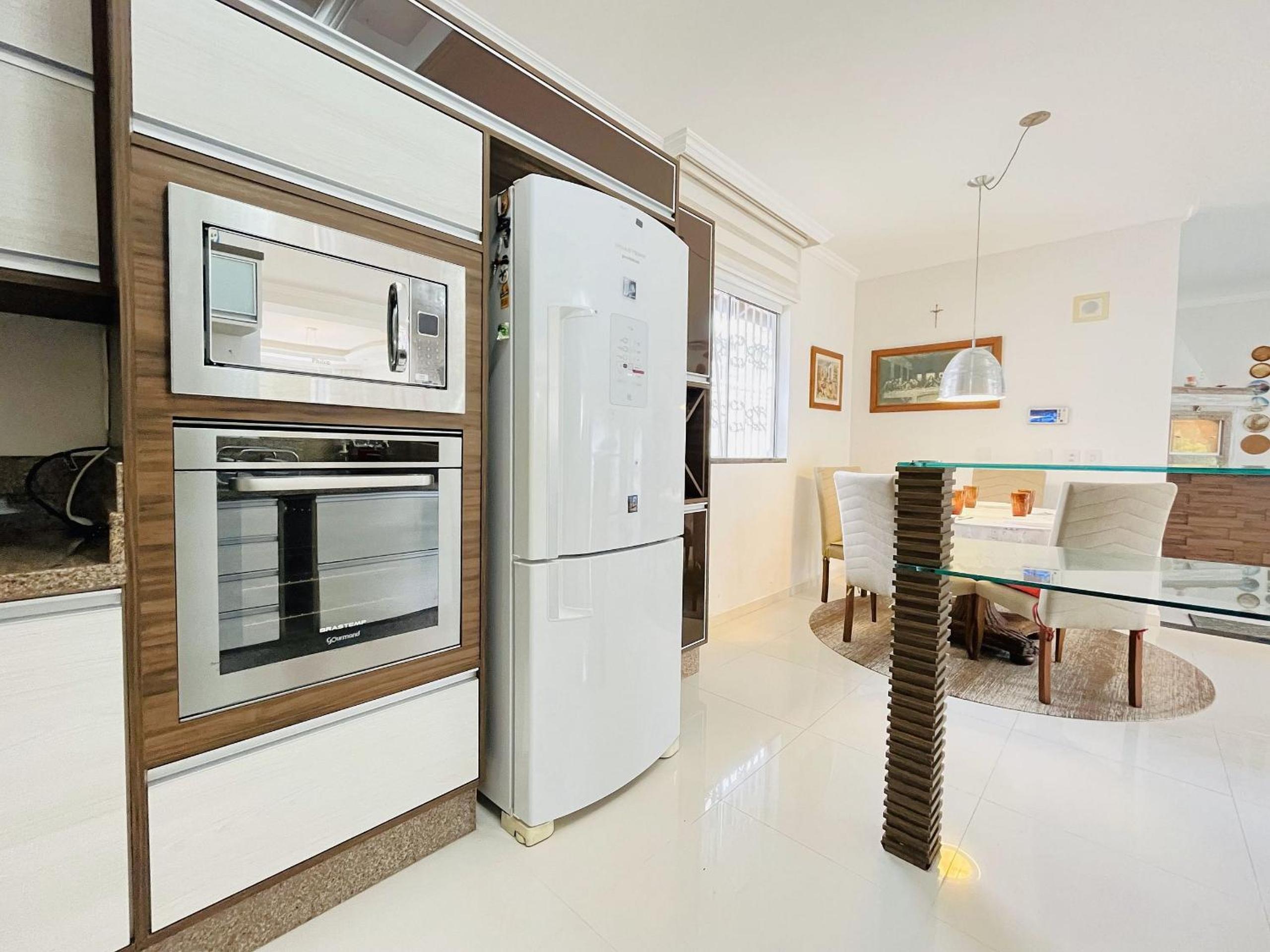 Fantástica Casa apenas 150m - Praia Grande > Penha