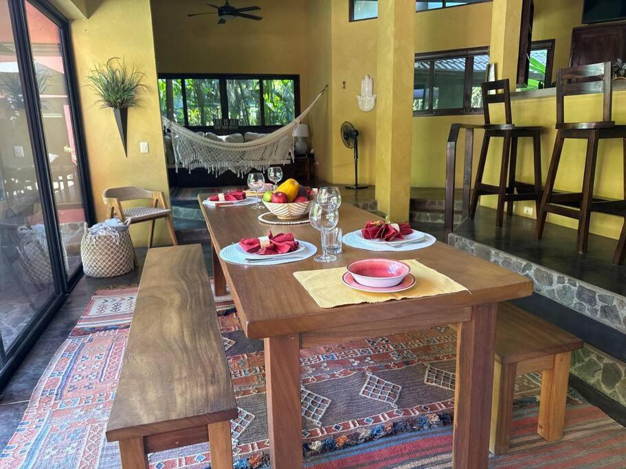 VIP La Lora Beach Villa best family home