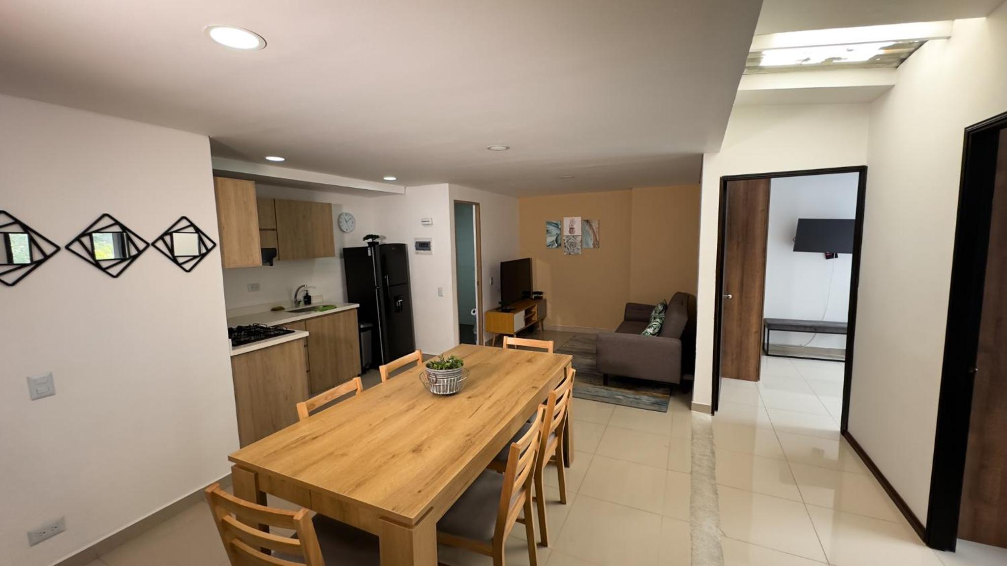 Exclusivo apartamento en el poblado by Hoost
