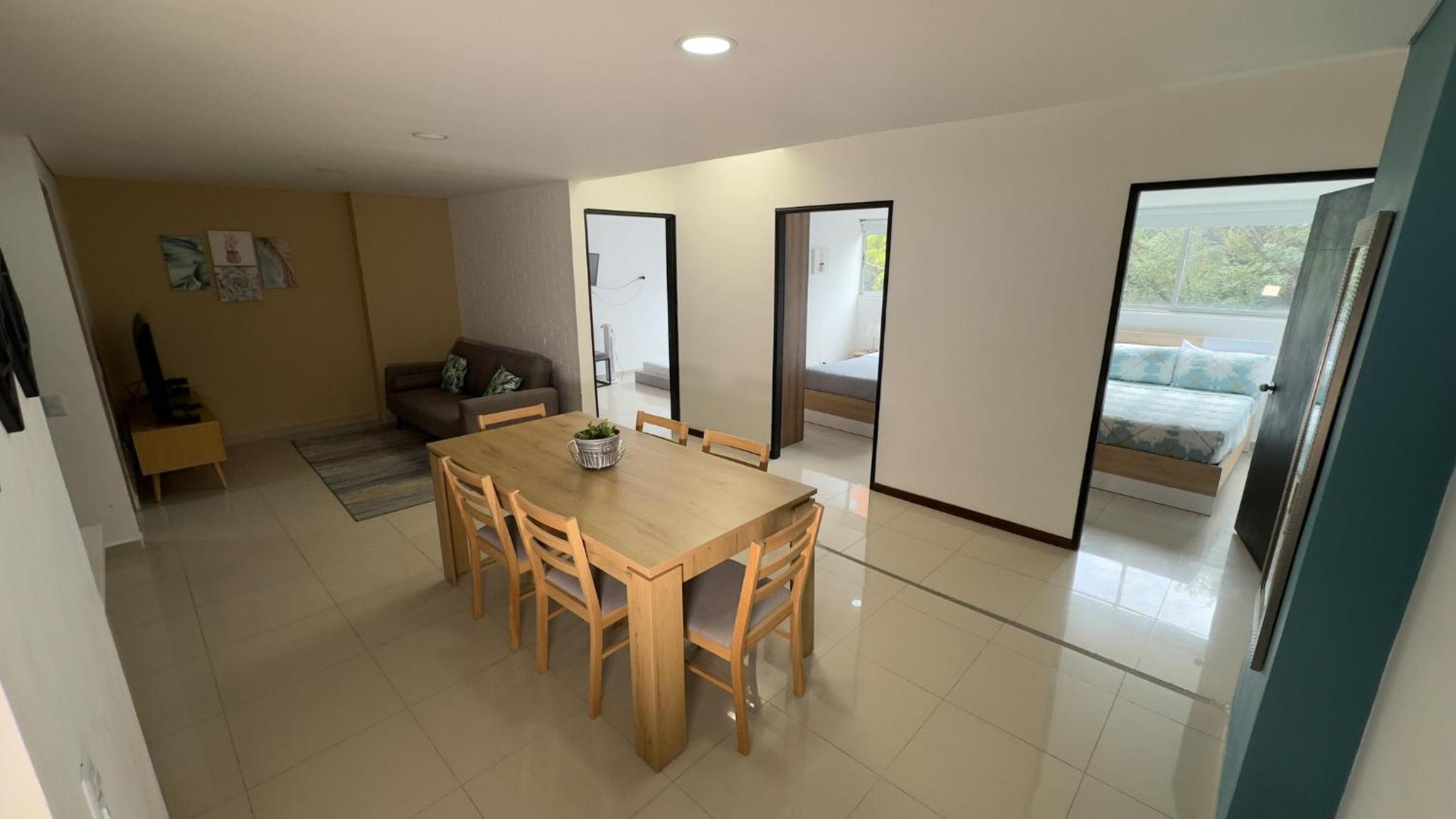 Exclusivo apartamento en el poblado by Hoost