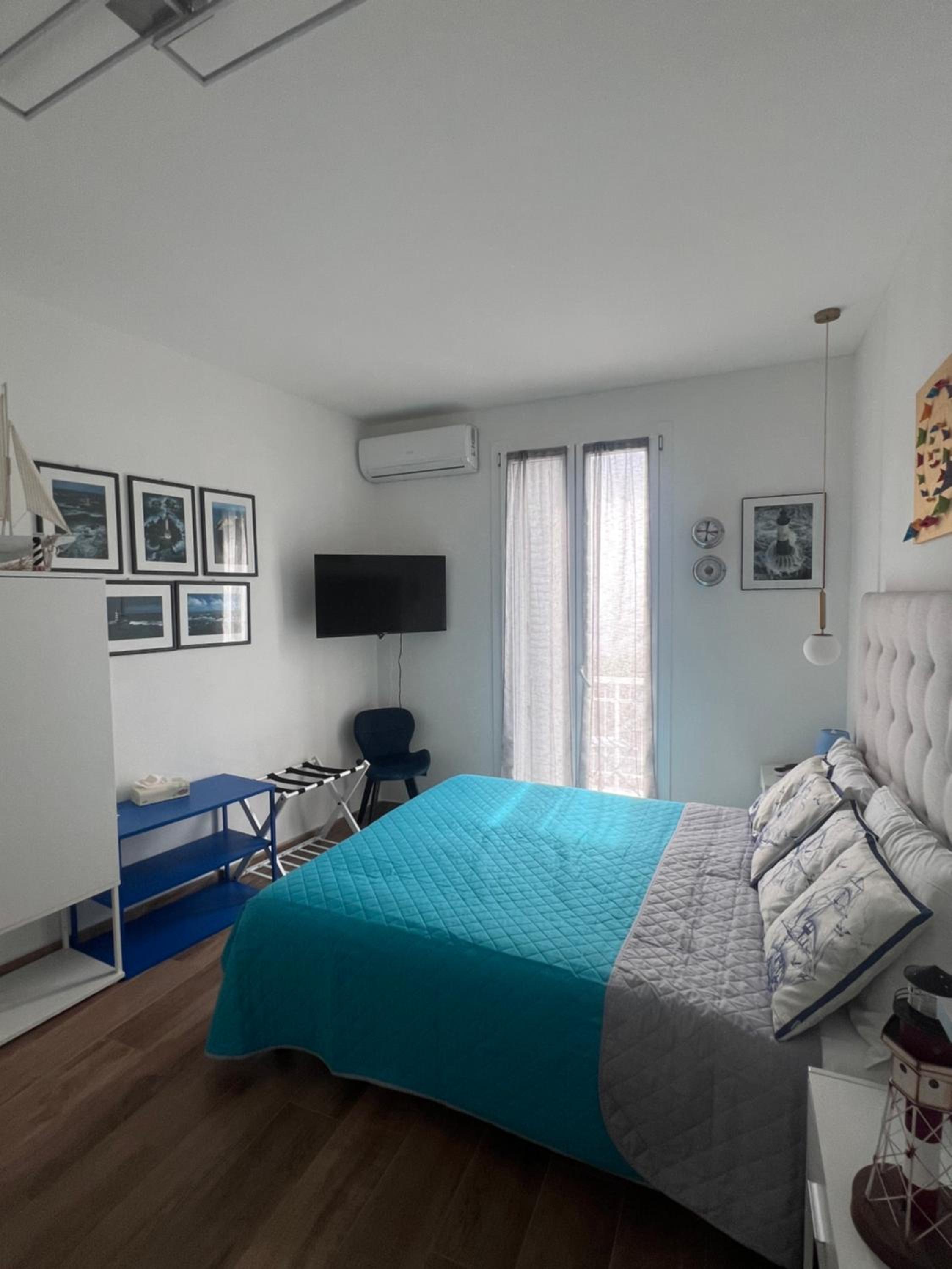 Photo 34