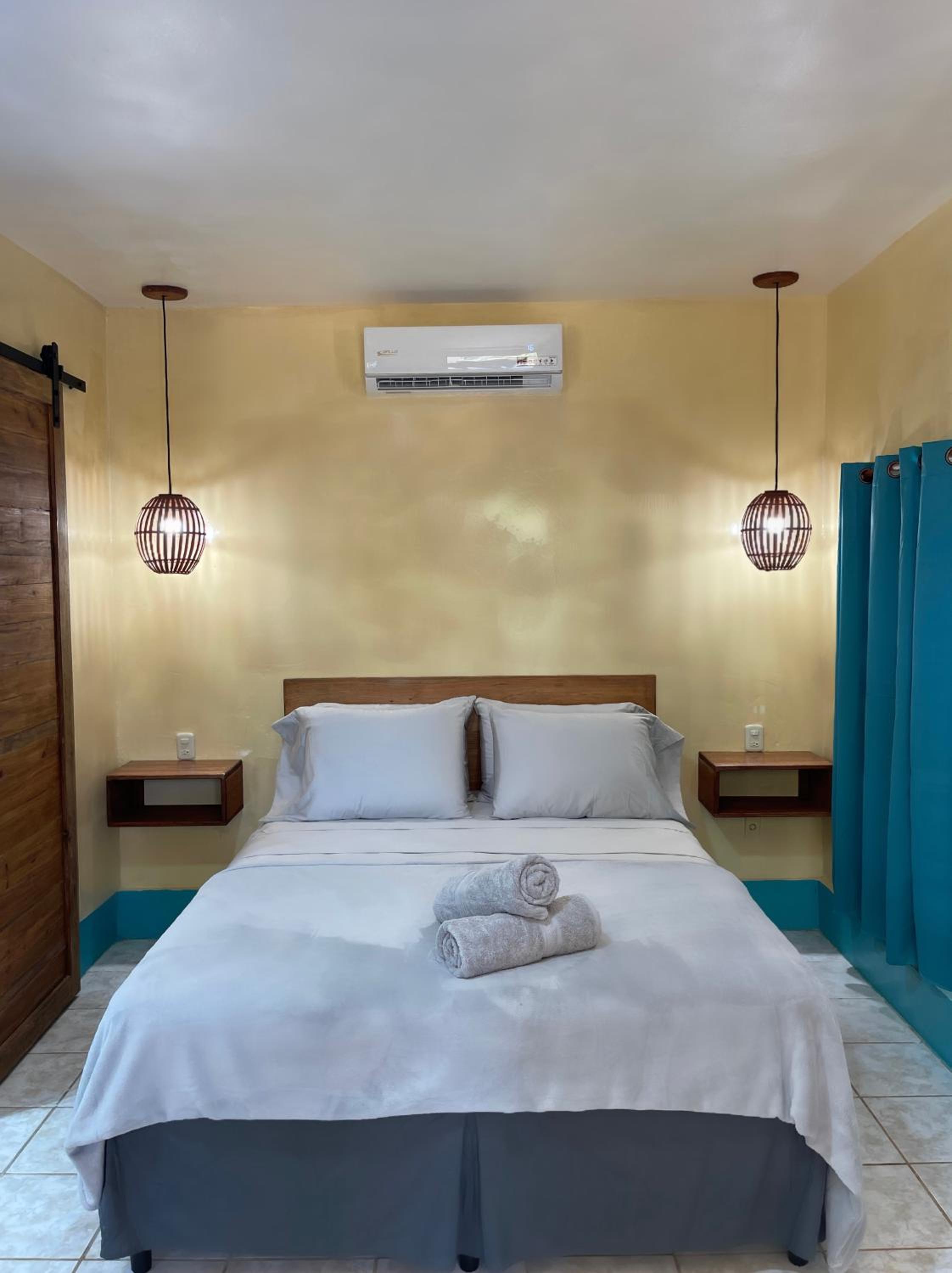 Apartments at Los Delfines Little Corn - Photo 7