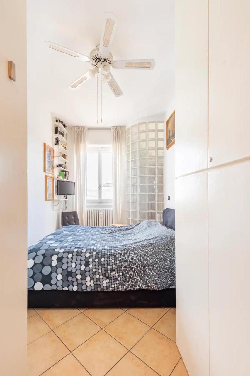 Glassy Apartment