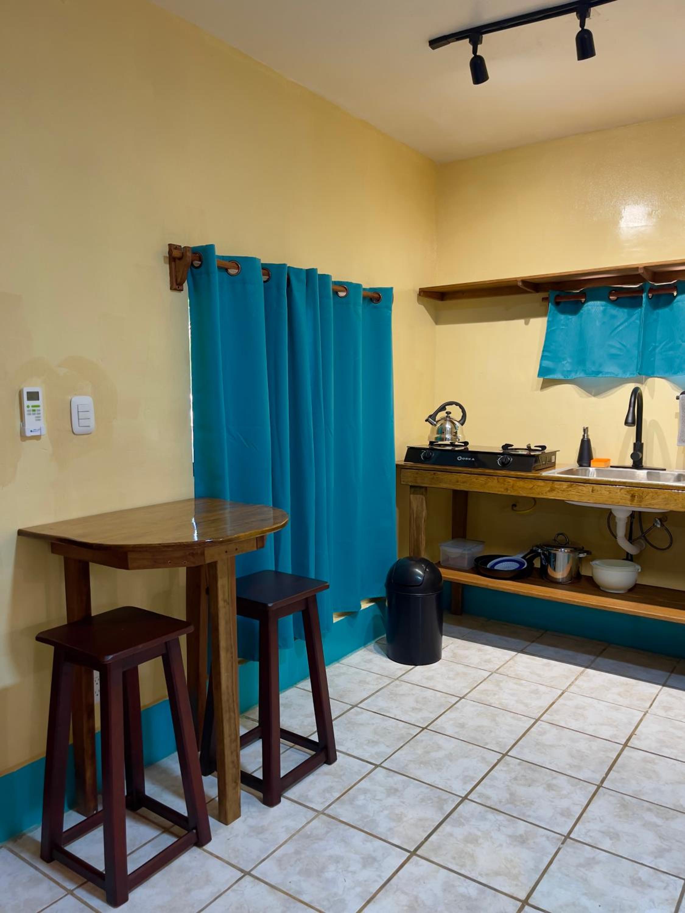 Apartments at Los Delfines Little Corn - Photo 21