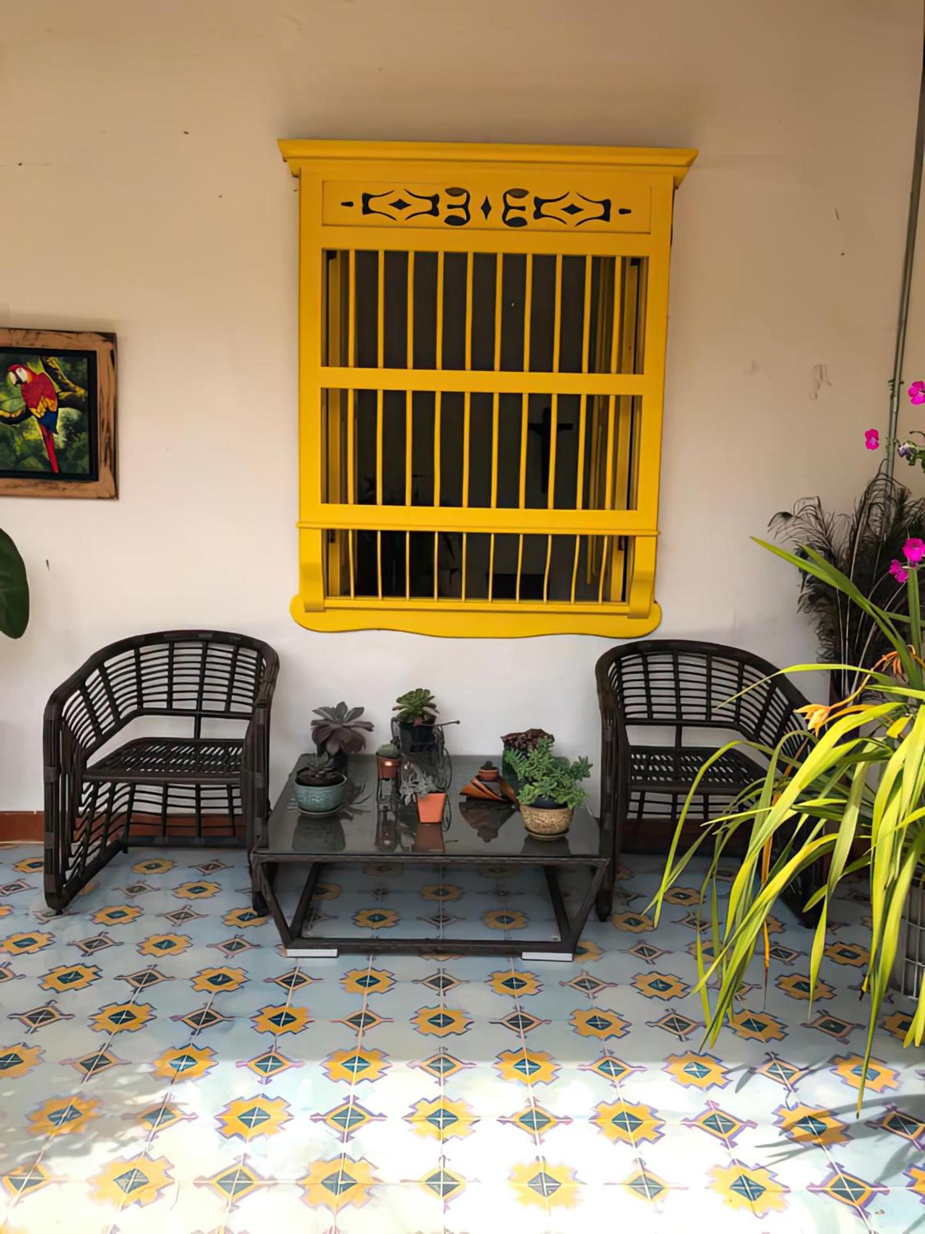 Hospedaje con TV, Baño Privado, Wifi
