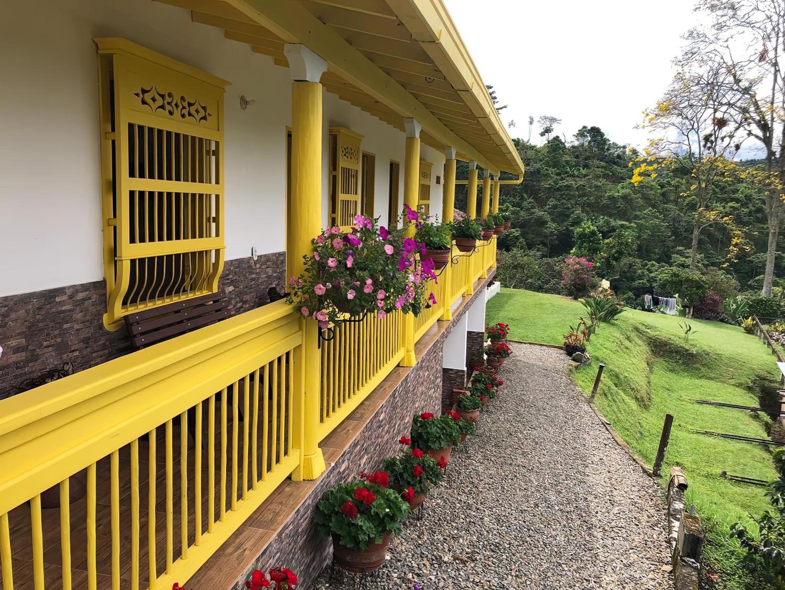 Hospedaje con TV, Baño Privado, Wifi