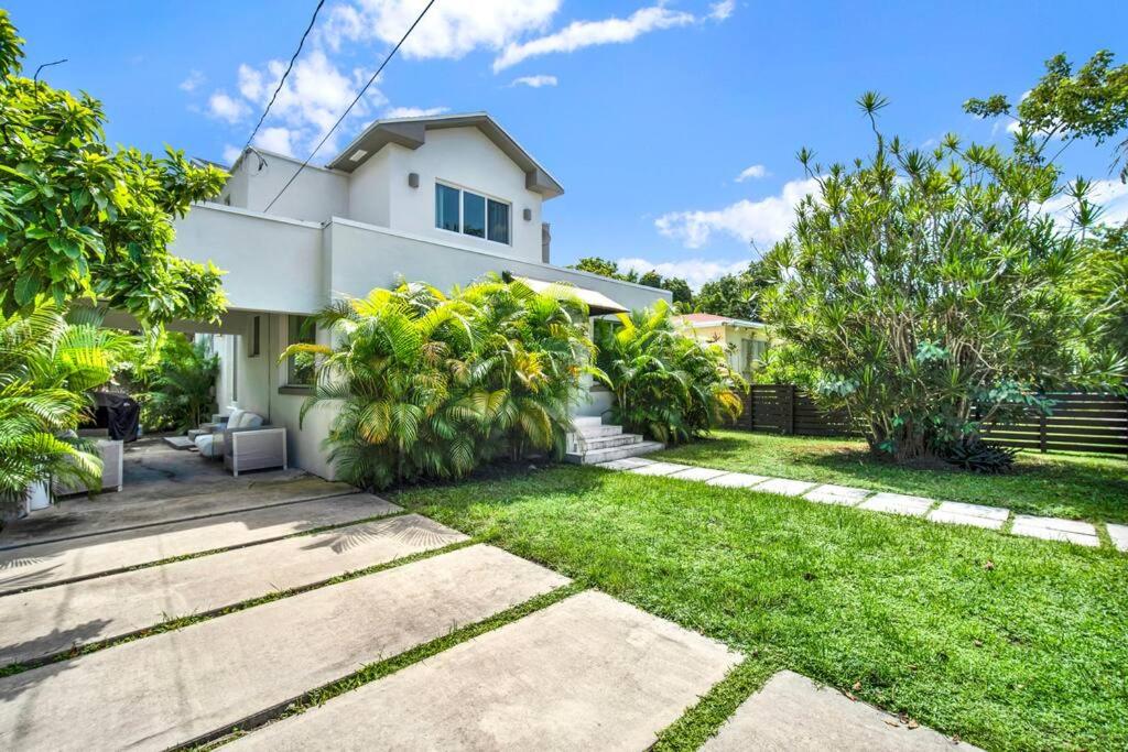 Stunning Home LifeStyle Miami