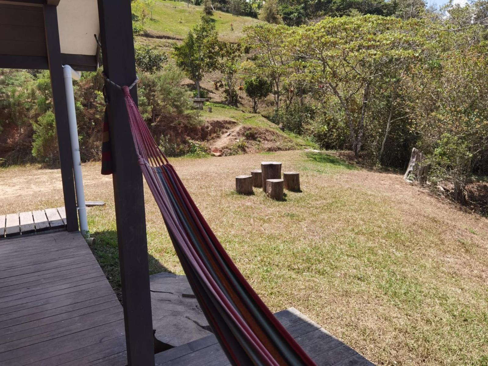 Casa Roble Cabaña romántica en la montaña de Costa Rica