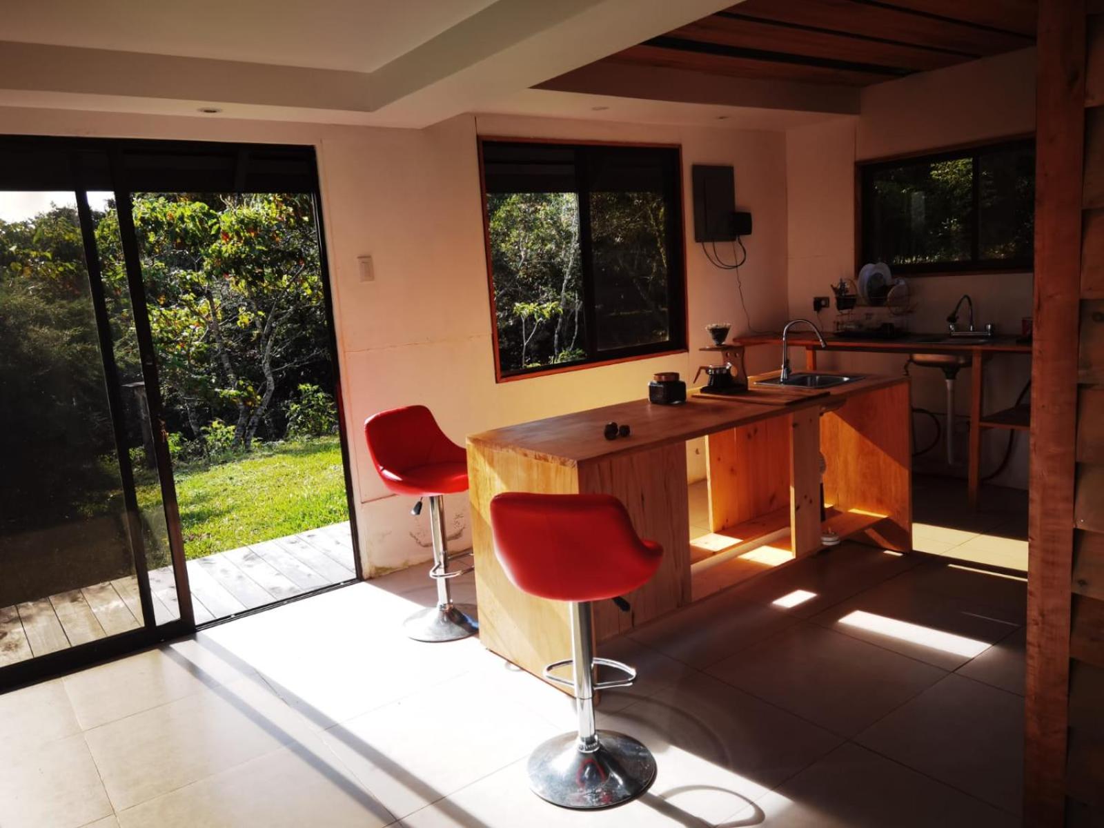 Casa Roble Cabaña romántica en la montaña de Costa Rica