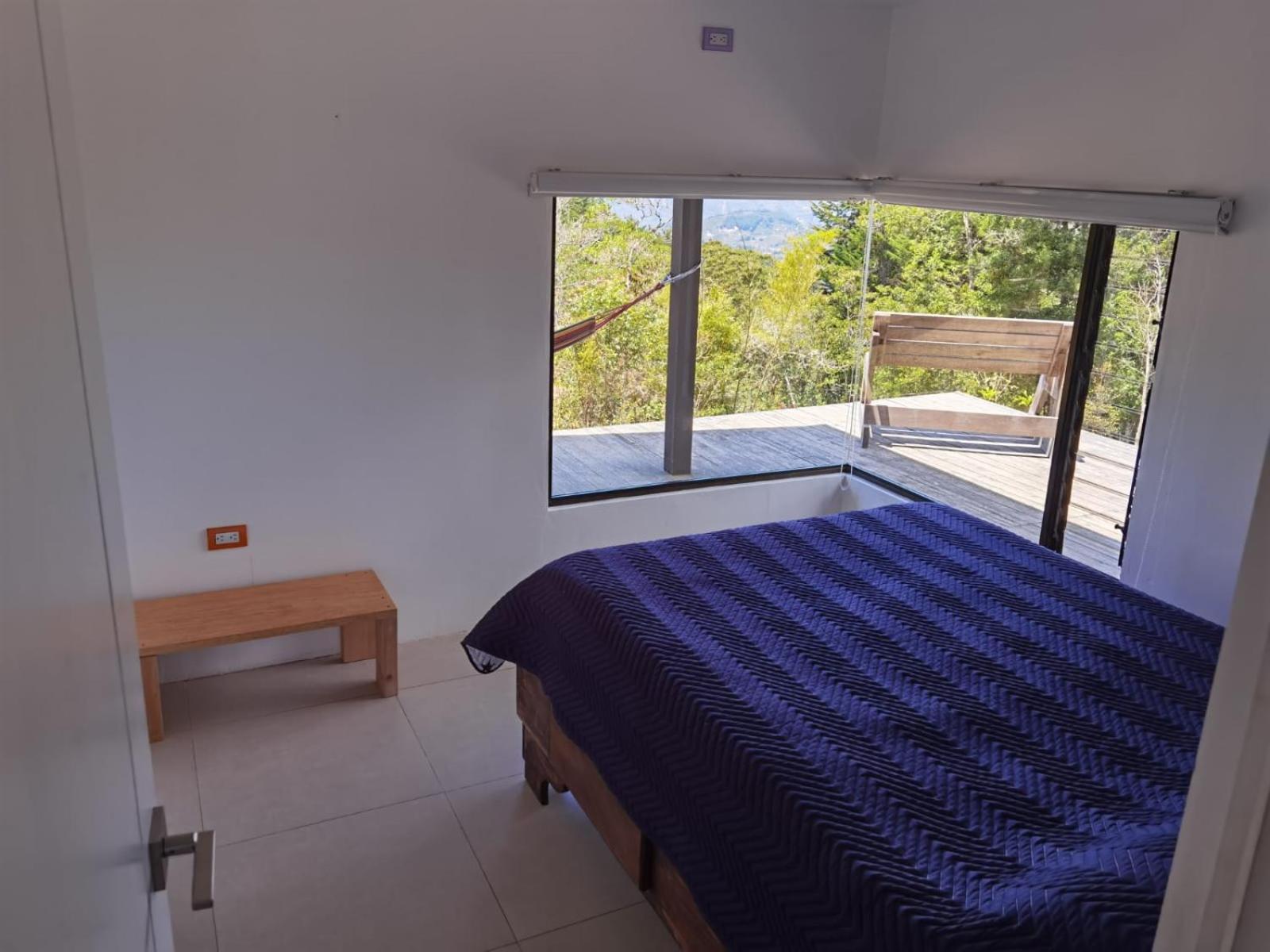 Casa Roble Cabaña romántica en la montaña de Costa Rica