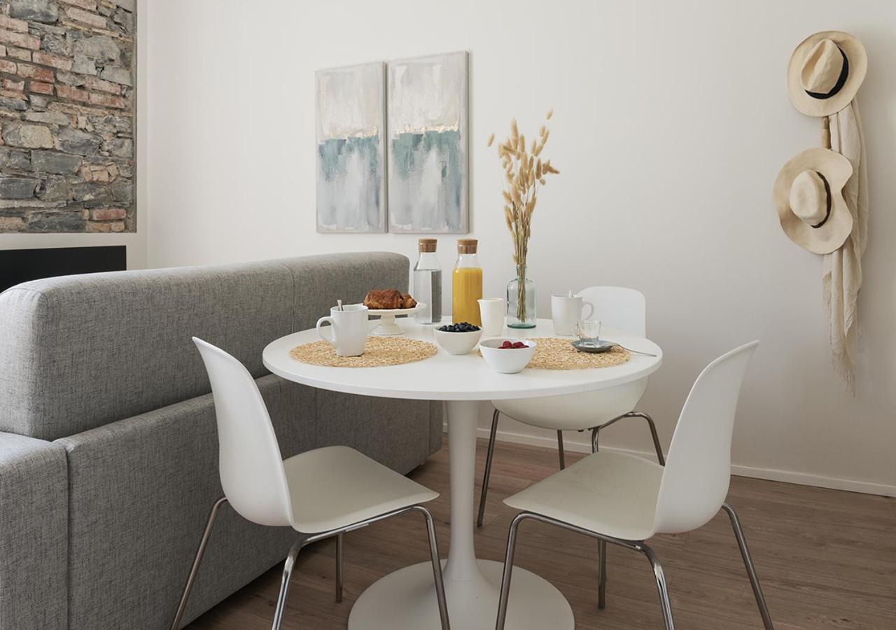 Exclusive Blue Apartment - City Center - Como - Near Station view 5