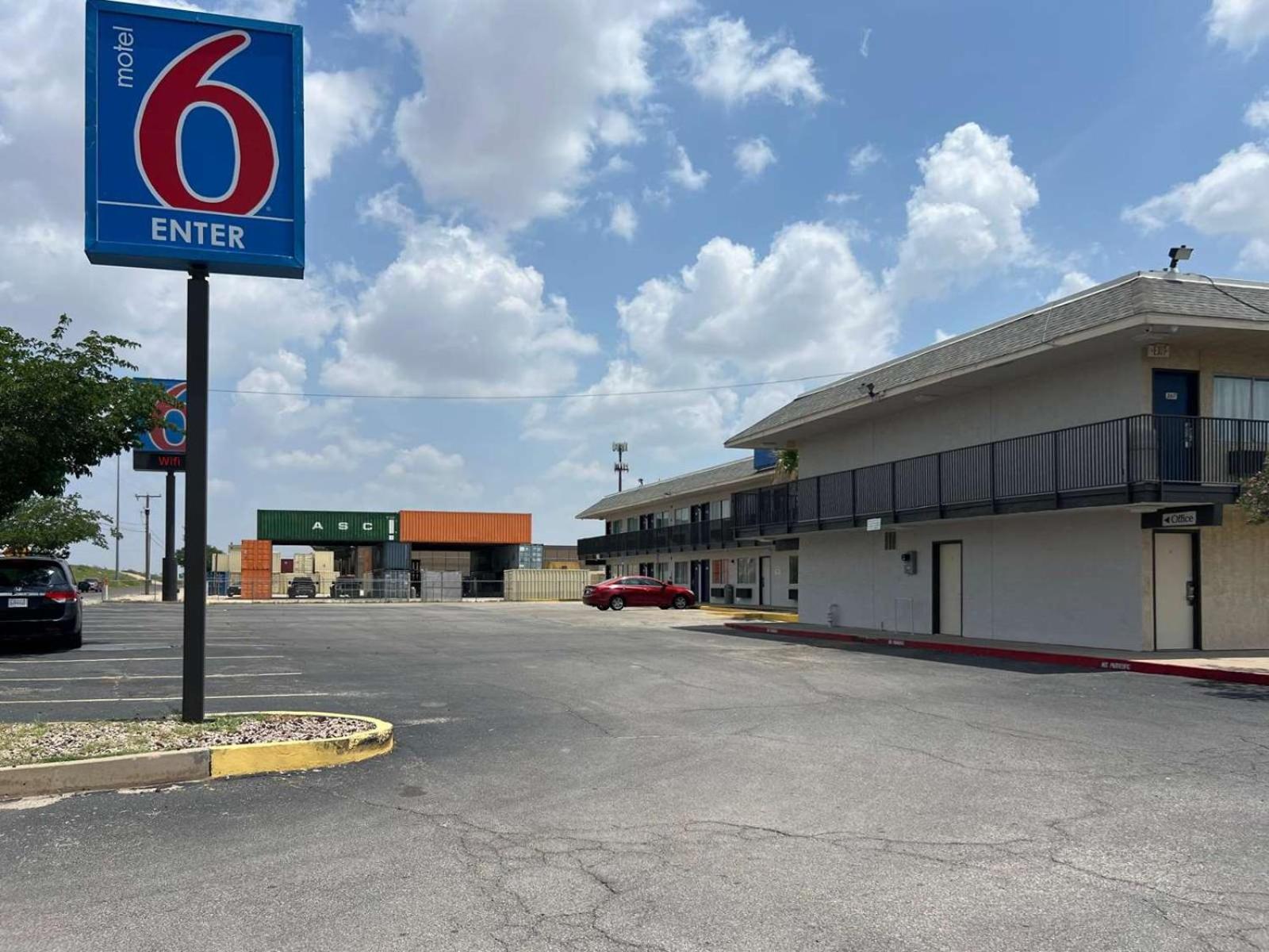 Hotel Motel 6-Odessa, TX - Image 1